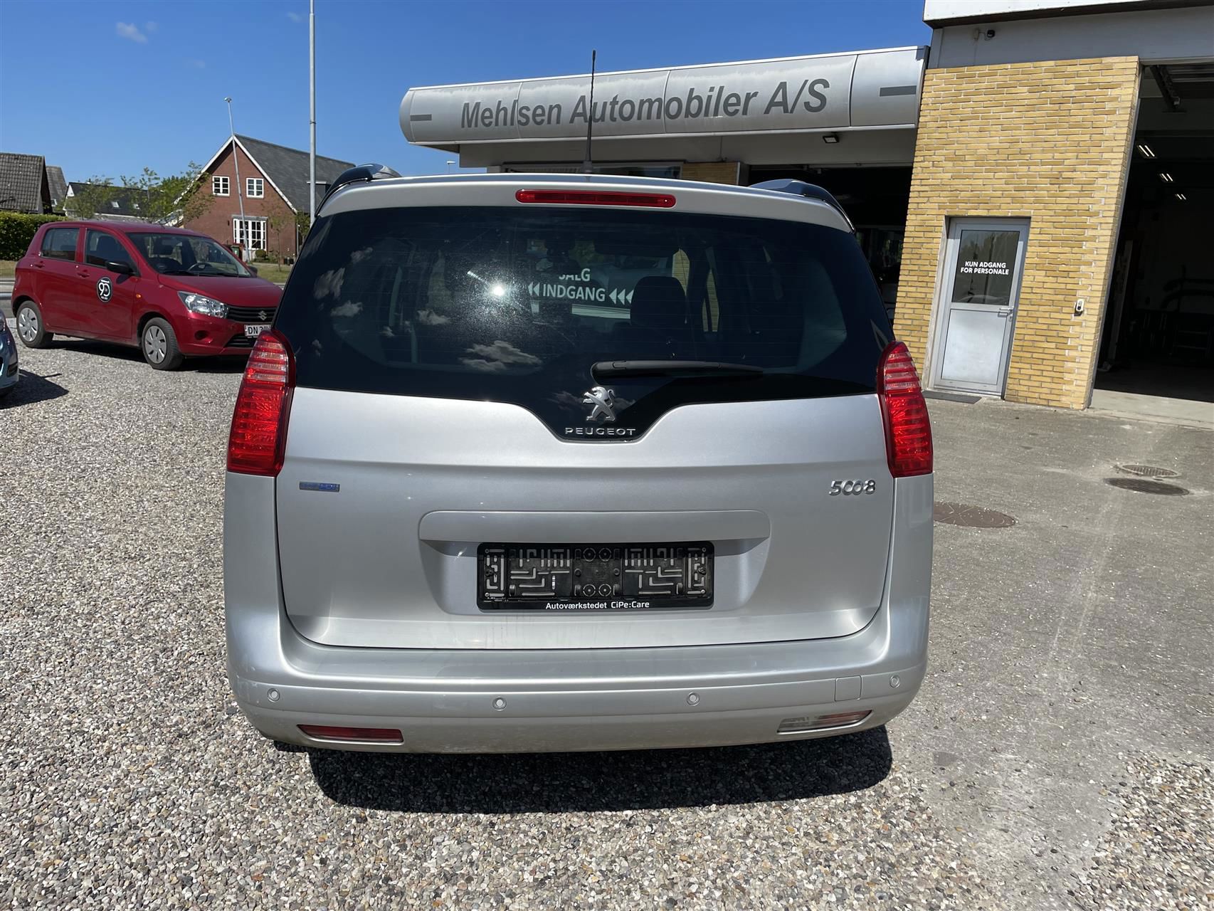 Billede af Peugeot 5008 1,6 BlueHDi Style 120HK Van 6g