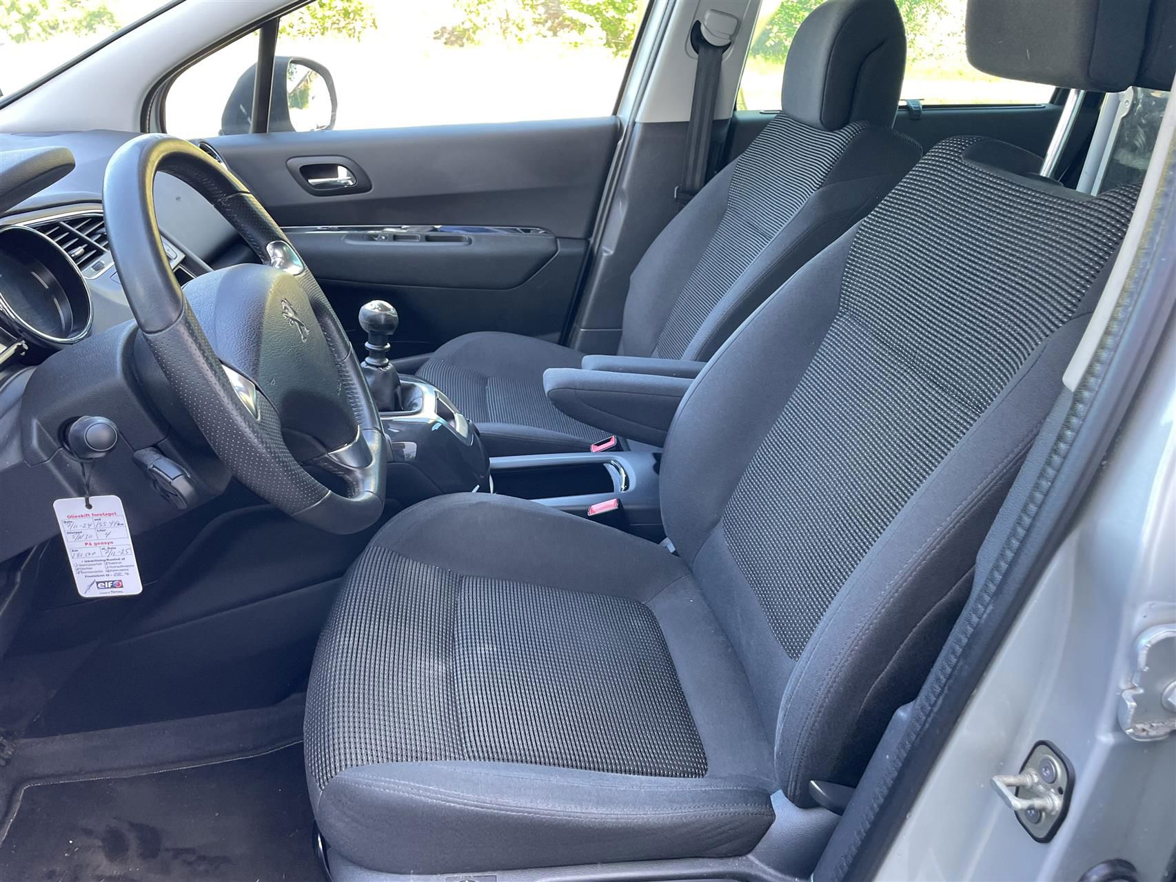 Billede af Peugeot 5008 1,6 BlueHDi Style 120HK Van 6g
