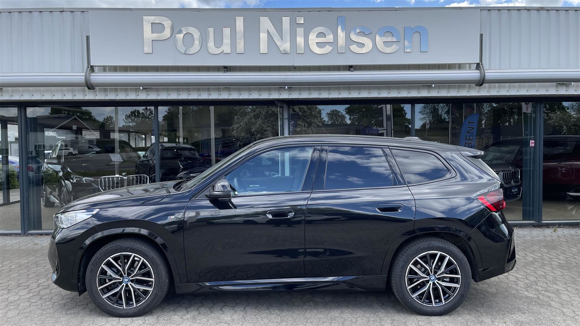 Billede af BMW iX1 xDrive30 M-Sport 4x4 313HK 5d Aut.