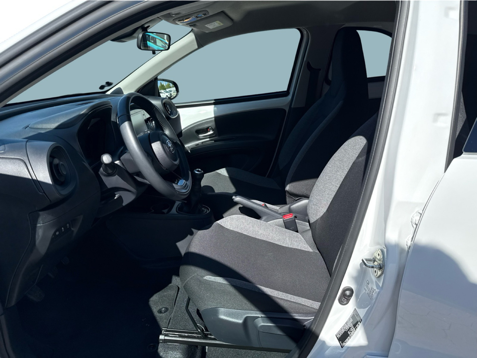 Billede af Toyota Aygo X 1,0 VVT-I Active 72HK 5d
