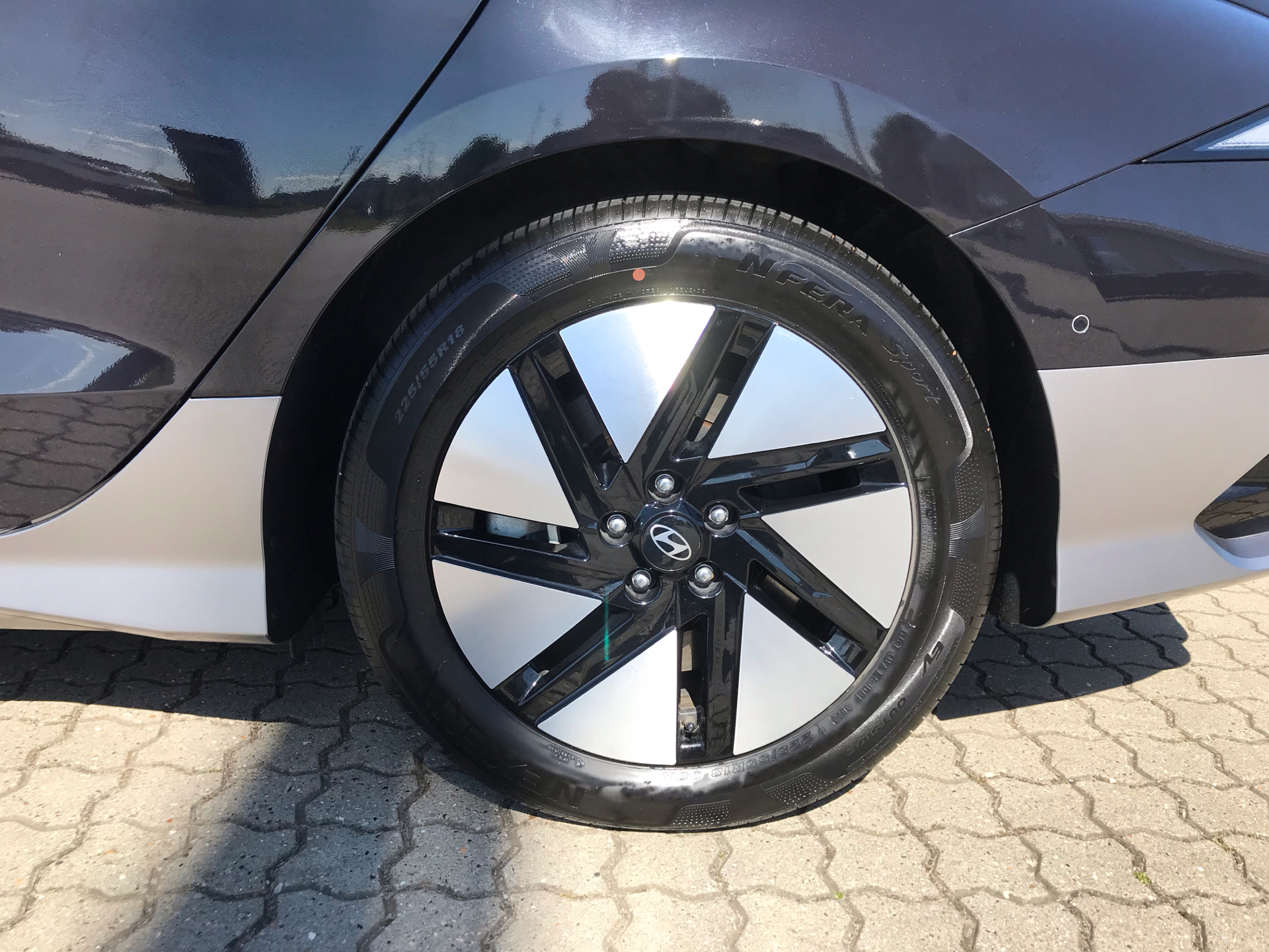 Billede af Hyundai Ioniq 6 Electric 77,4 kWh Ultimate 229HK Aut.