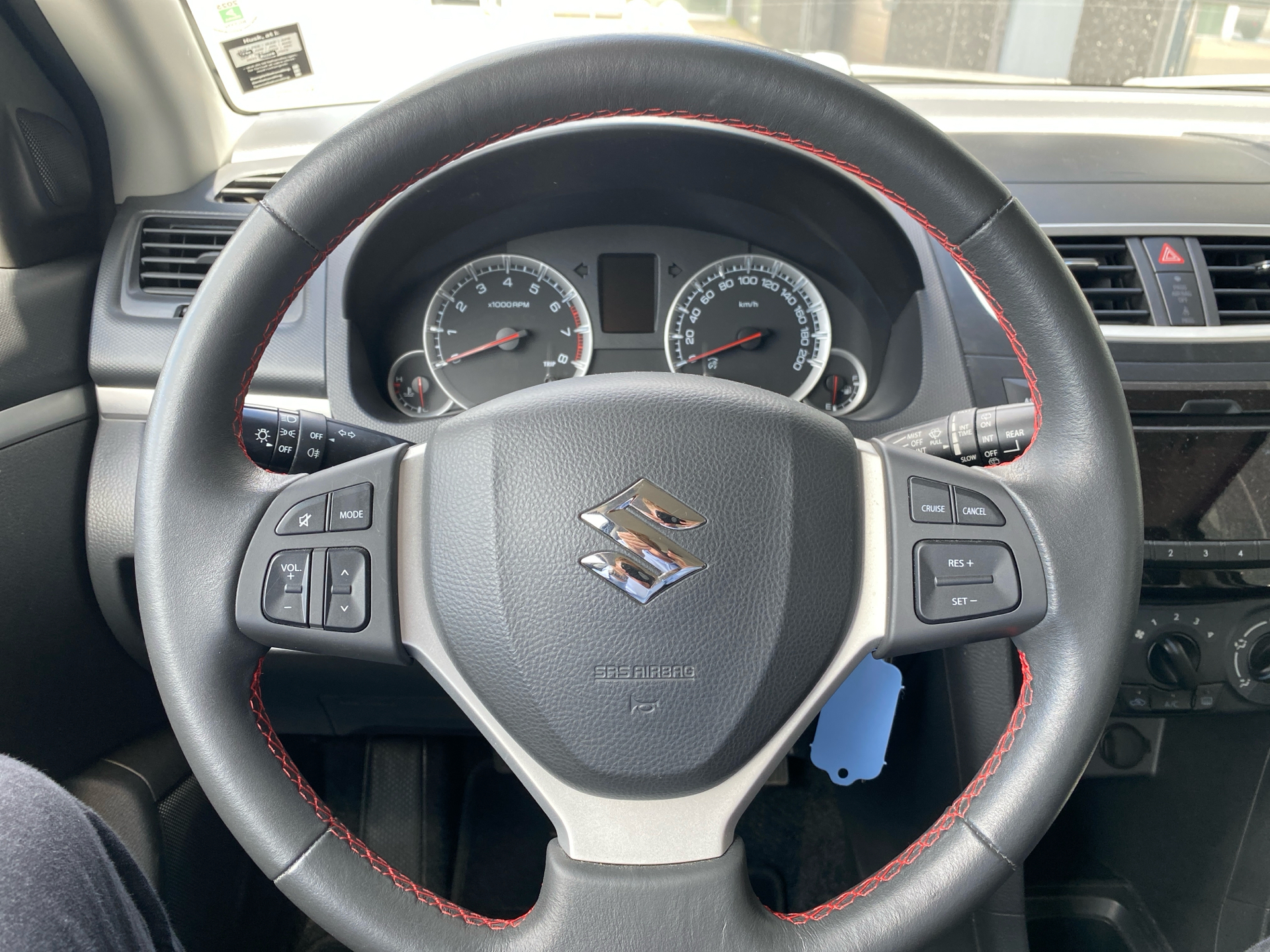 Billede af Suzuki Swift 1,2 16V Cruise 94HK 3d