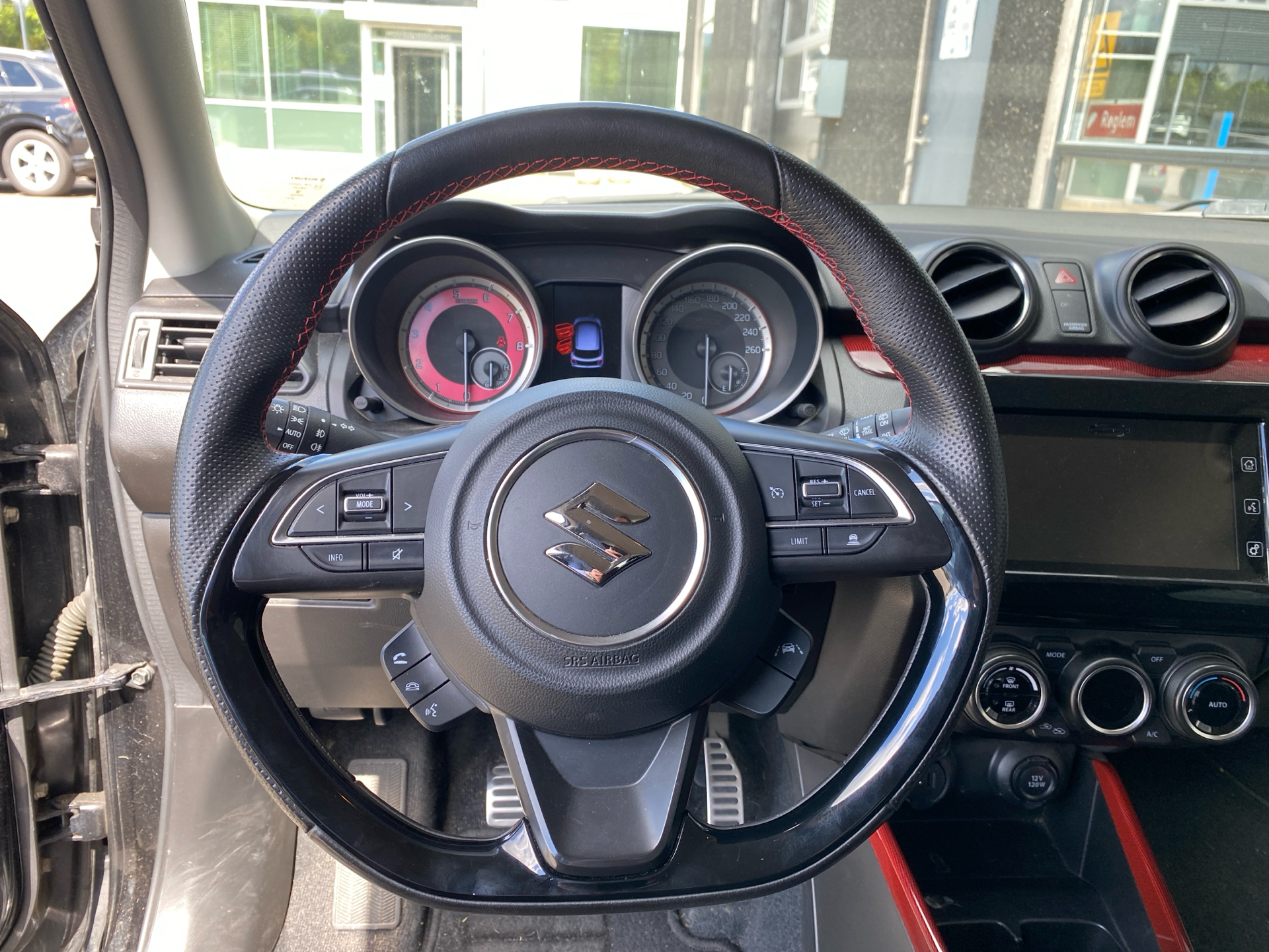 Billede af Suzuki Swift 1,4 Boosterjet Sport 140HK 5d 6g
