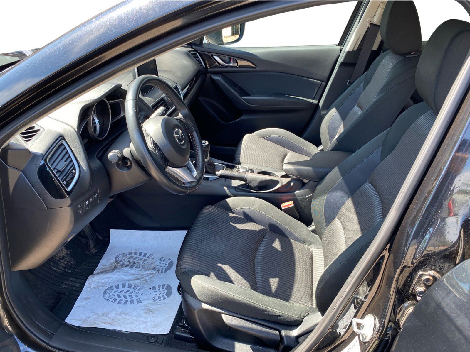Billede af Mazda 3 1,5 Skyactiv-G Vision 100HK 5d 6g