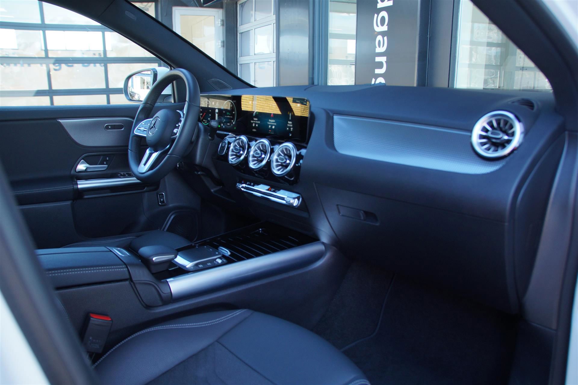 Billede af Mercedes-Benz EQA 250+ EL Progressive 190HK 5d Aut.