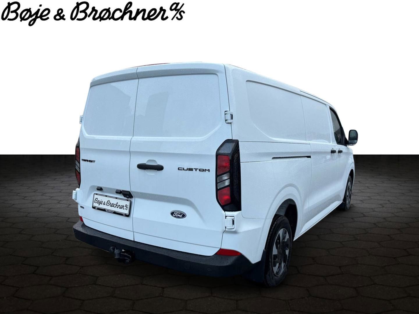 Billede af Ford Transit Custom 320 L2H1 2,5 Plugin-hybrid Trend CVT 233HK Van Trinl. Gear