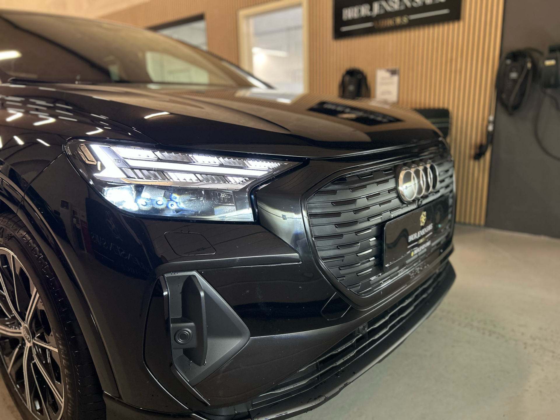 Billede af Audi Q4 Sportback 40 E-tron S Line 204HK 5d Aut.