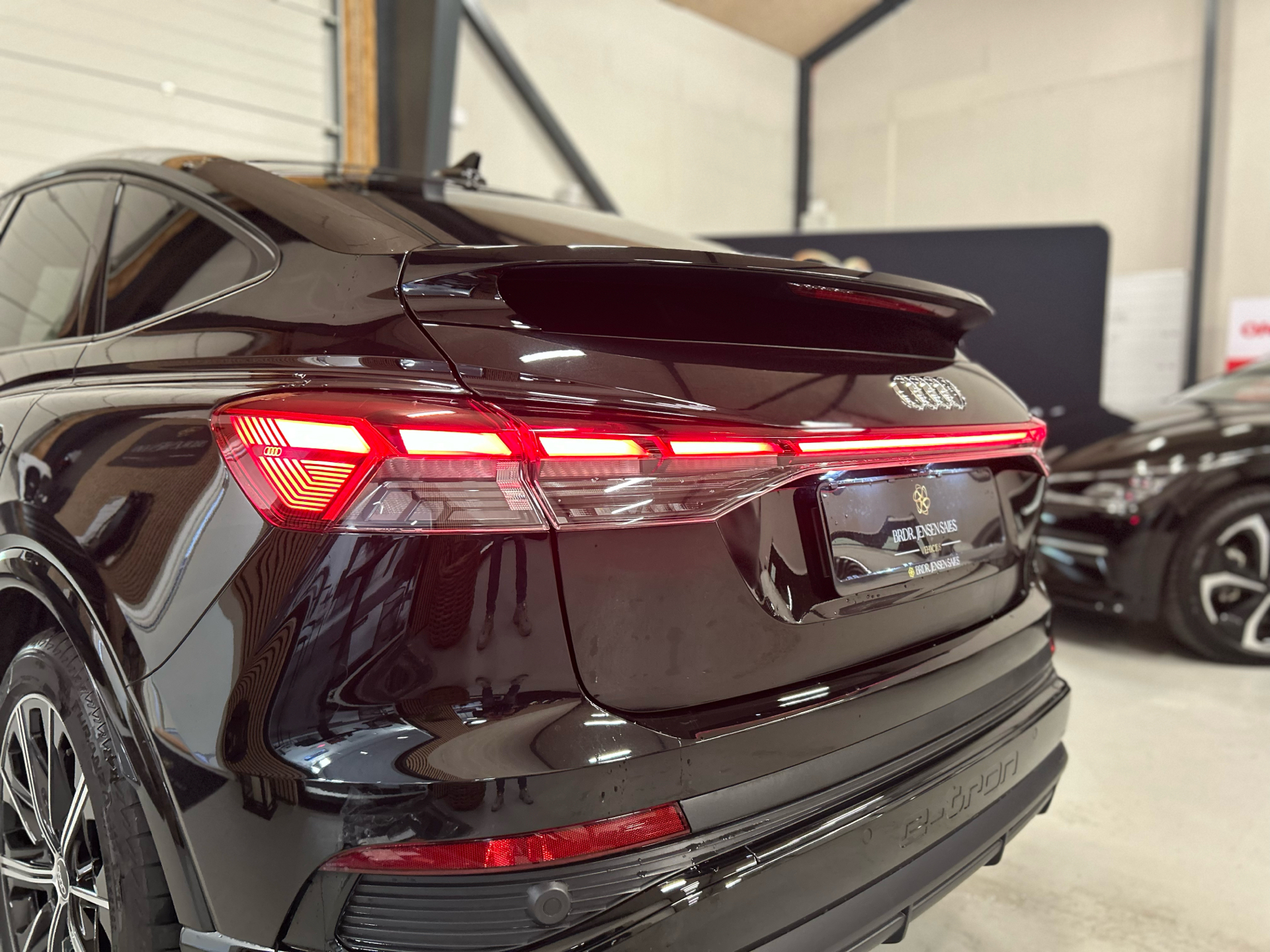 Billede af Audi Q4 Sportback 40 E-tron S Line 204HK 5d Aut.