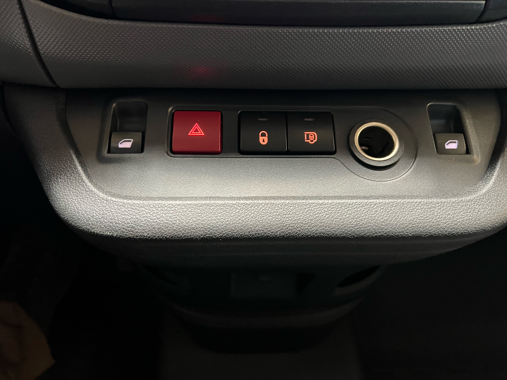 Billede af Peugeot Partner L1 1,6 BlueHDi Premium ESG 100HK Van Aut.