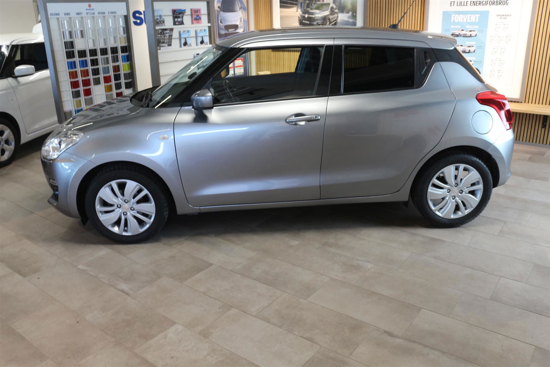 Billede af Suzuki Swift 1,2 Dualjet  Mild hybrid Action Hybrid 90HK 5d