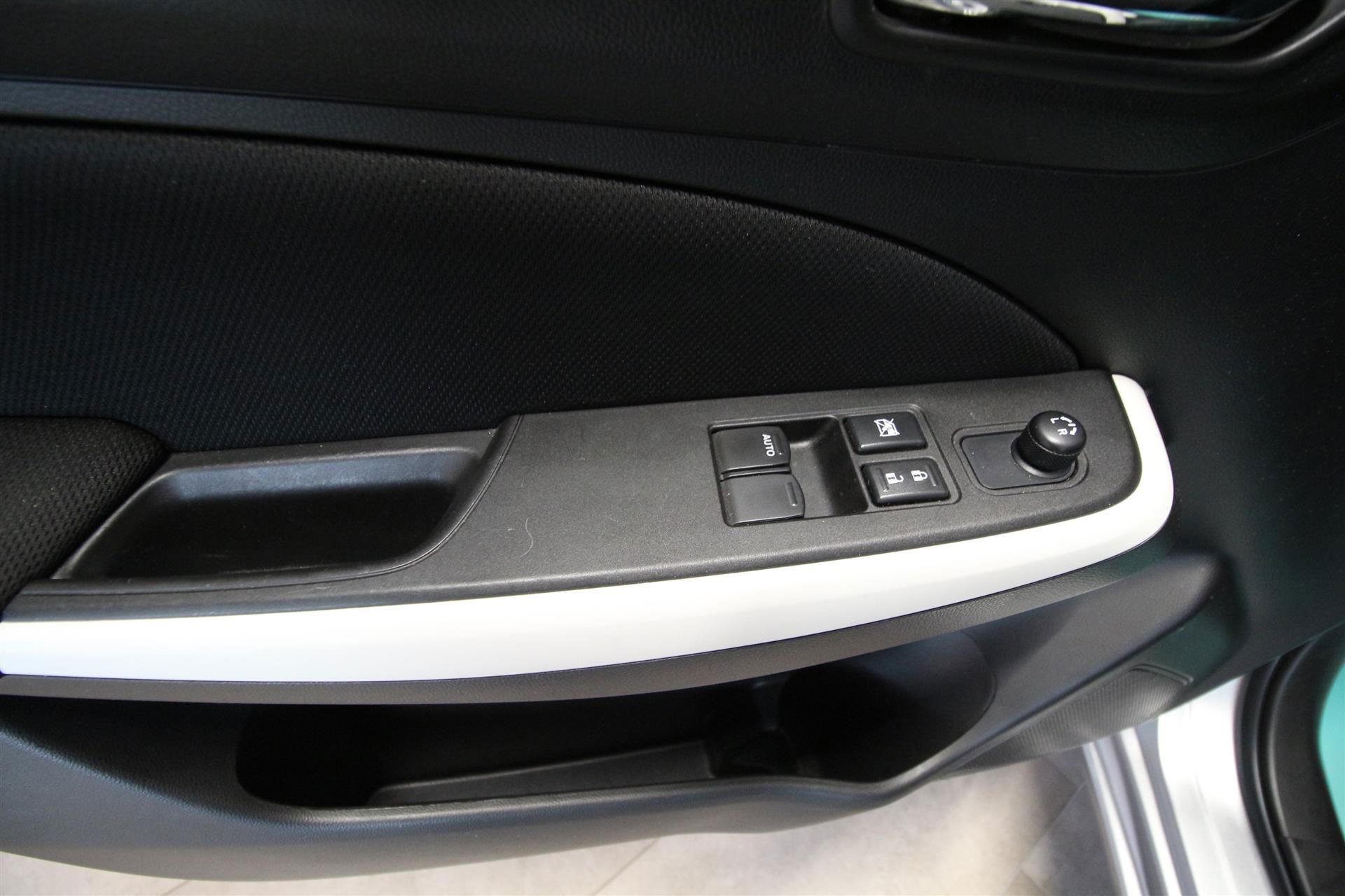Billede af Suzuki Swift 1,2 Dualjet  Mild hybrid Action Hybrid 90HK 5d