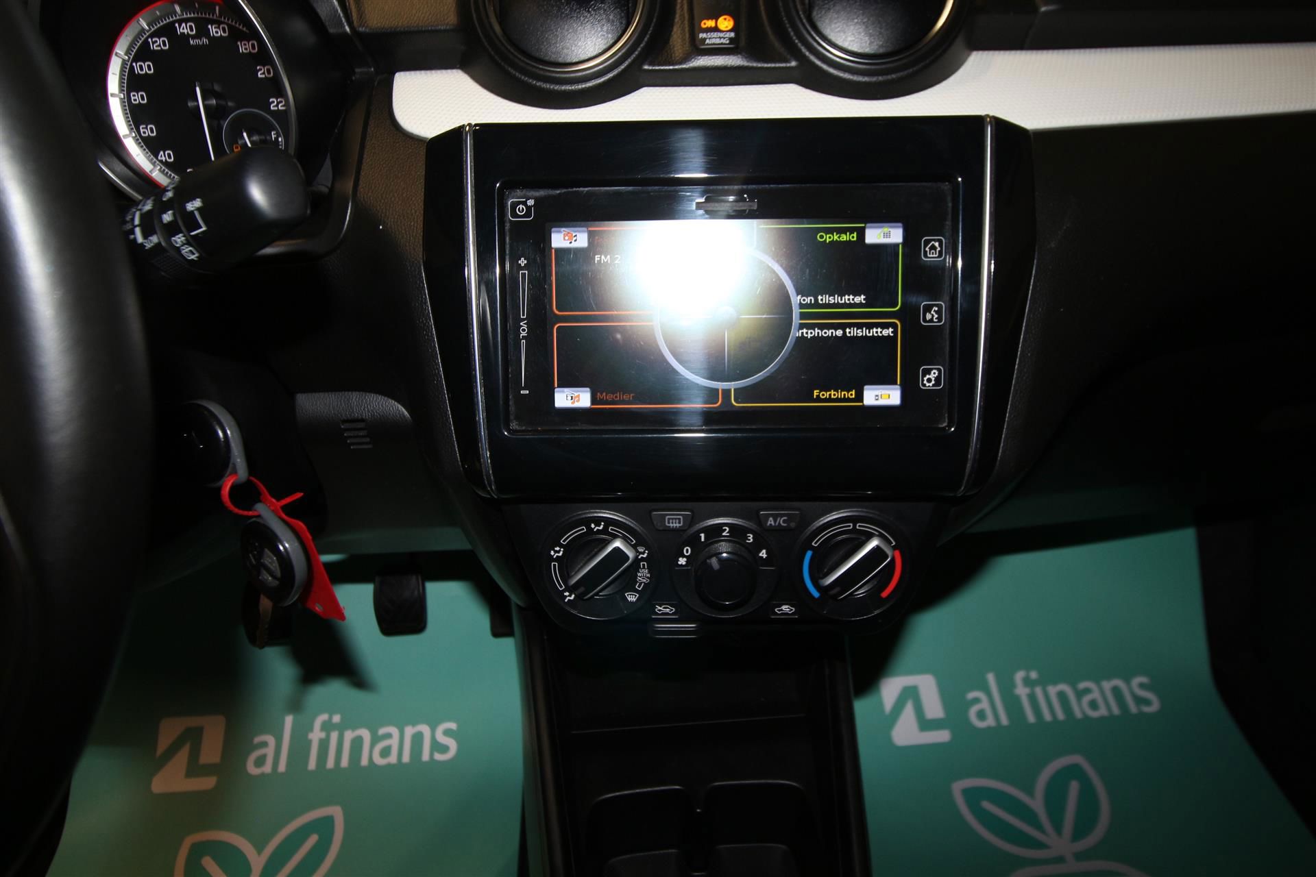 Billede af Suzuki Swift 1,2 Dualjet  Mild hybrid Action Hybrid 90HK 5d