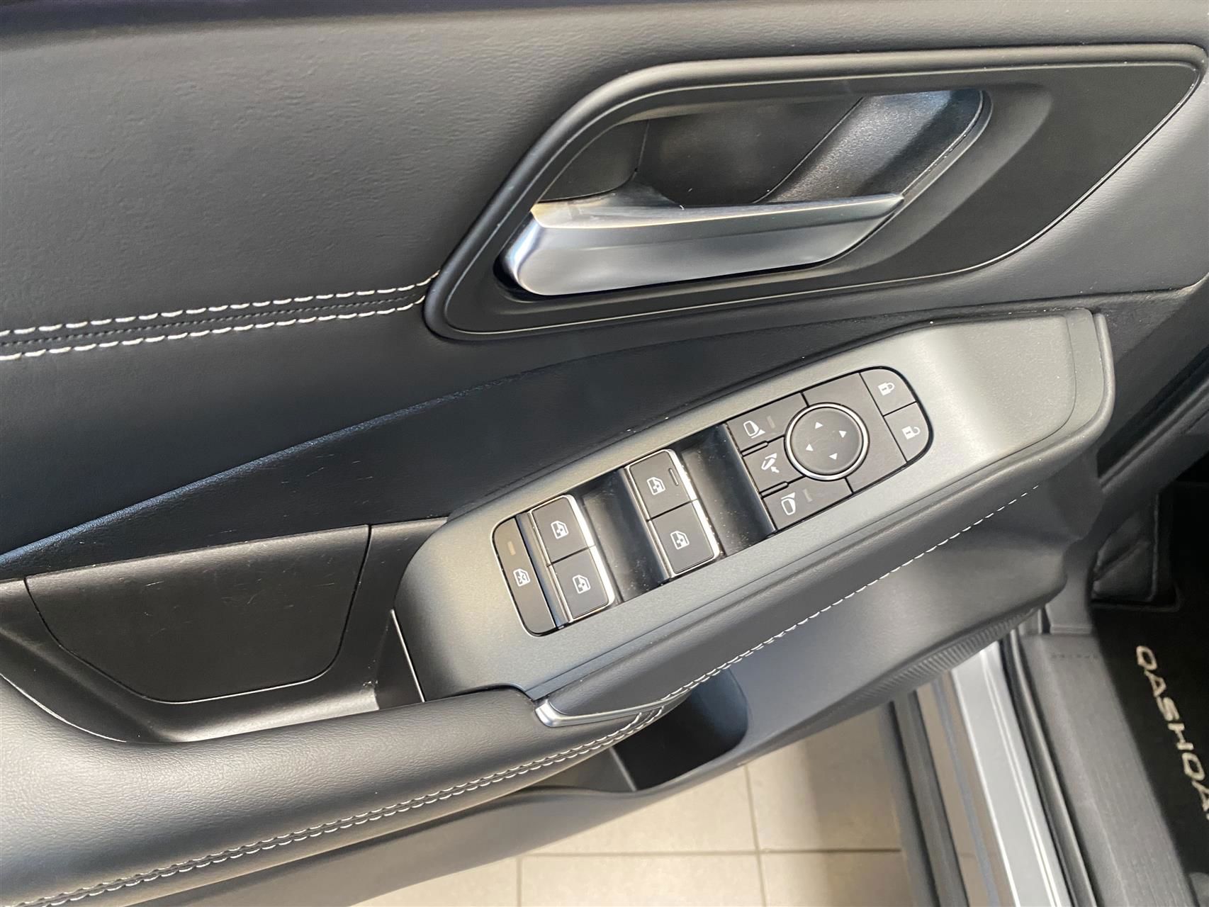 Billede af Nissan Qashqai 1,3 MHEV  Mild hybrid N-Connecta X-Tronic 158HK 5d 7g Aut.