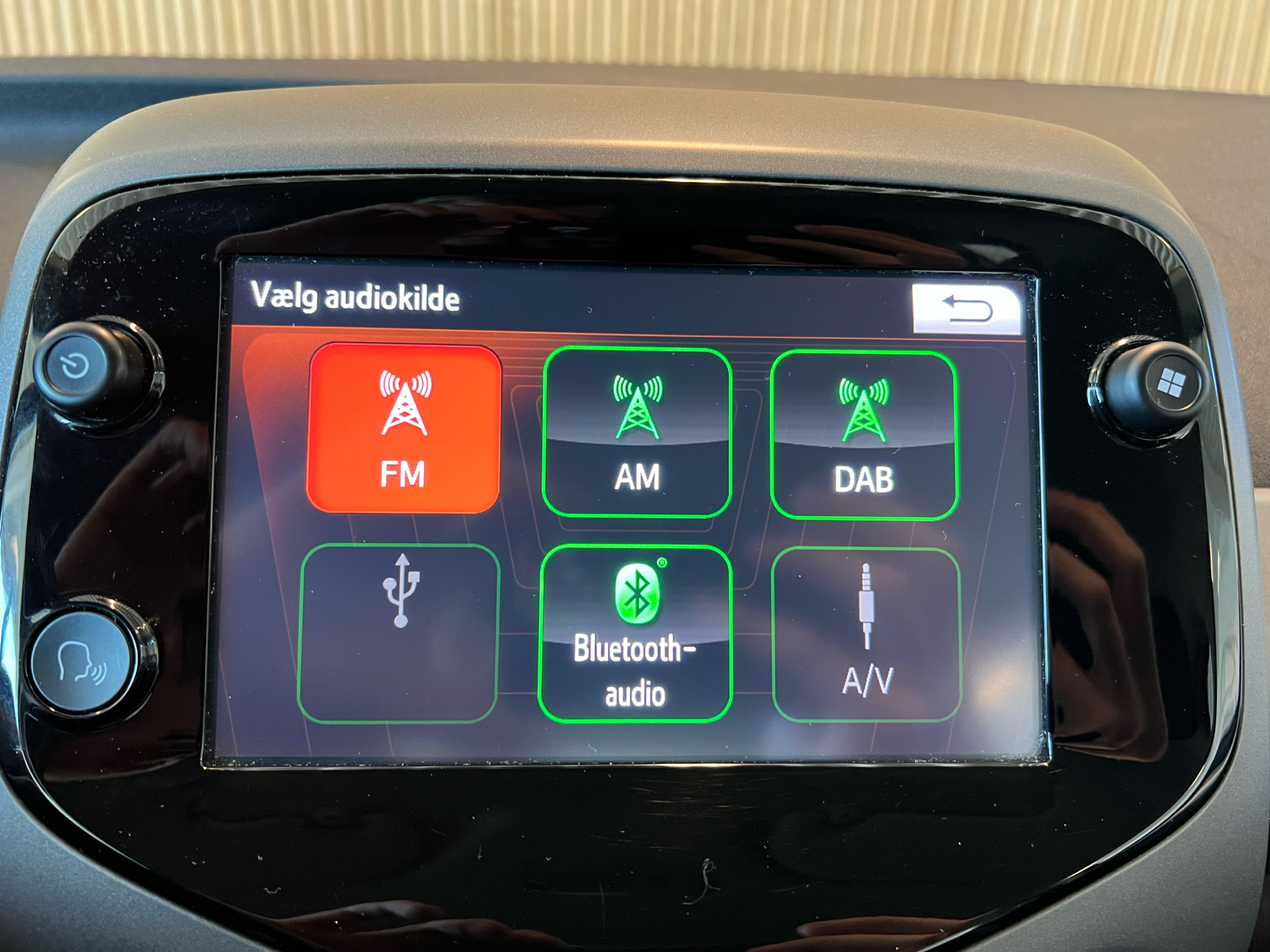 Billede af Toyota Aygo 1,0 VVT-I X-plore DAB+ 72HK 5d