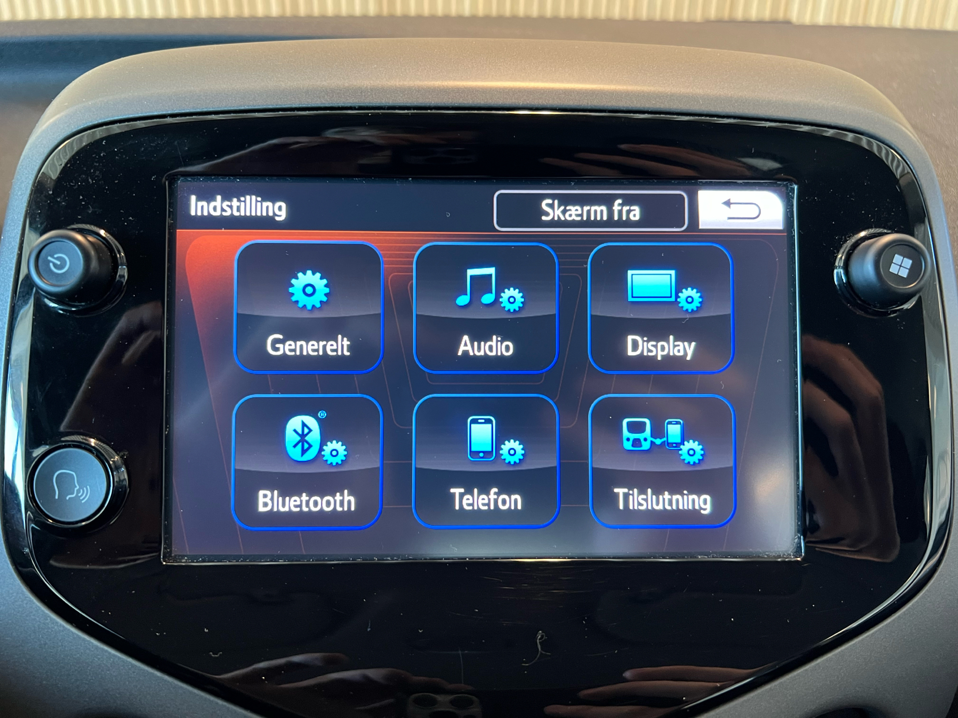 Billede af Toyota Aygo 1,0 VVT-I X-plore DAB+ 72HK 5d