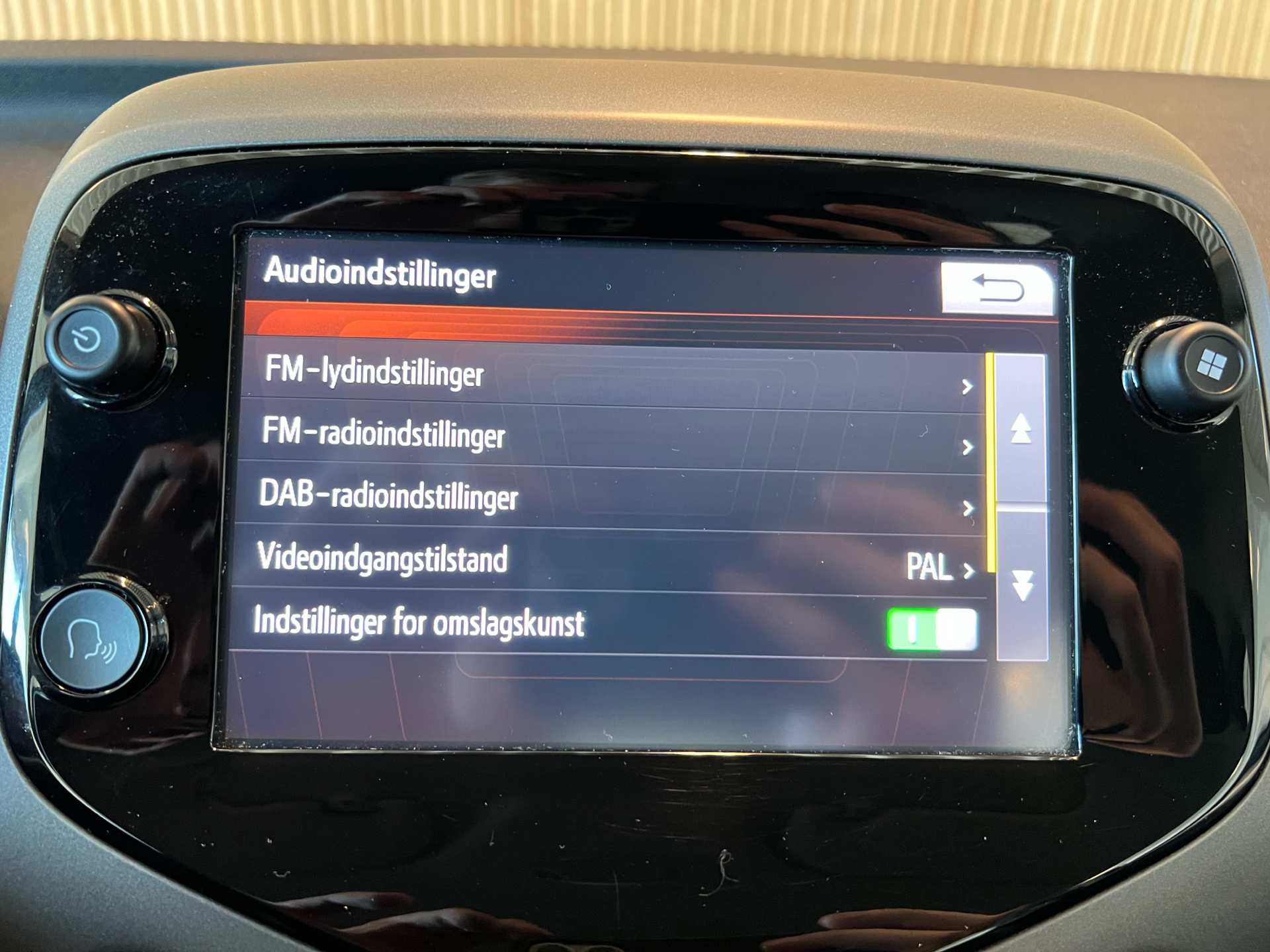 Billede af Toyota Aygo 1,0 VVT-I X-plore DAB+ 72HK 5d