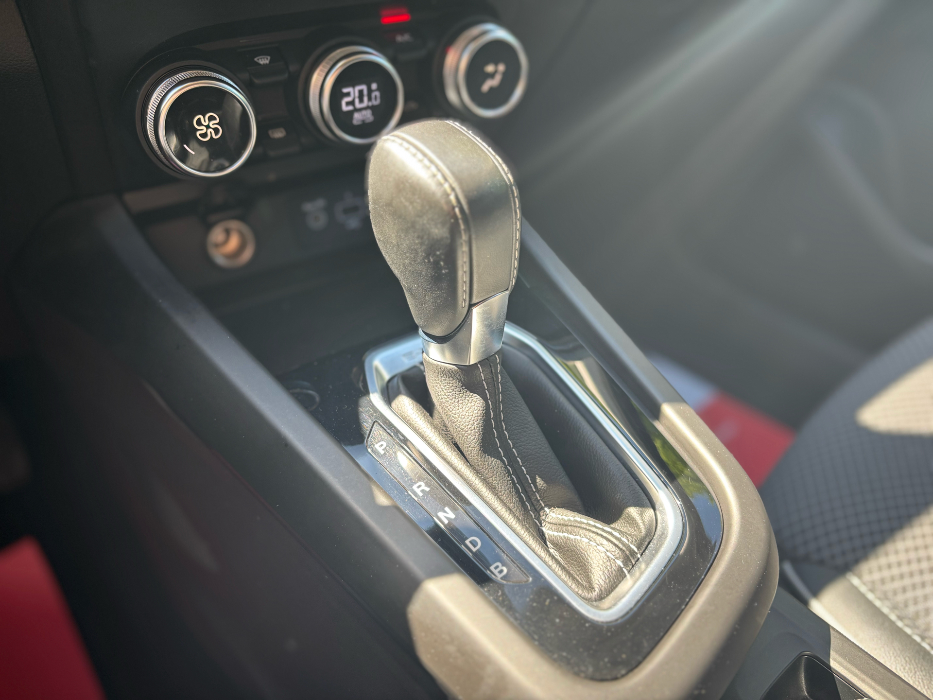 Billede af Renault Arkana 1,6 E-TECH  Hybrid Intens 145HK 5d Aut.