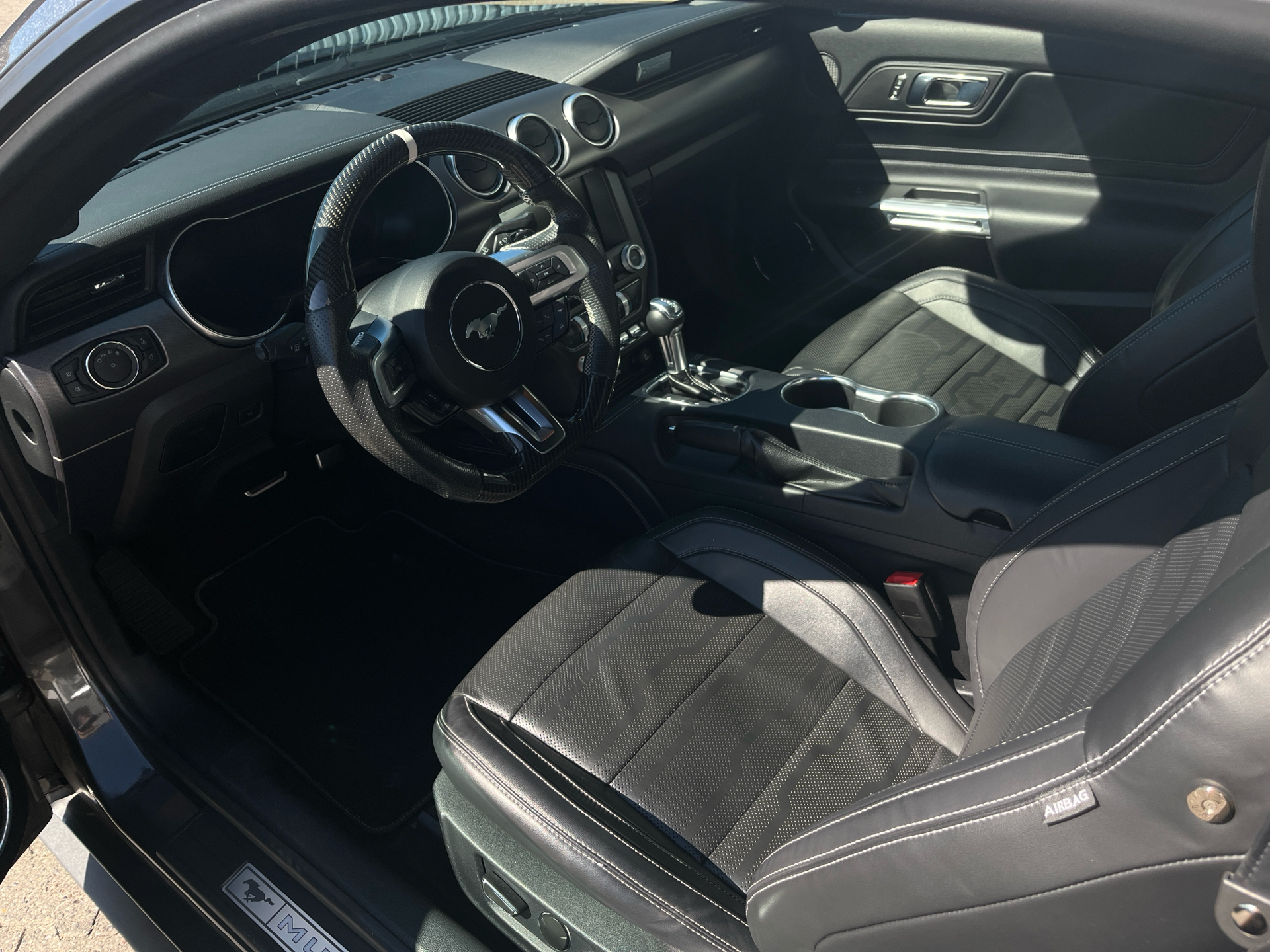 Billede af Ford Mustang 5,0 Ti-VCT GT 450HK 2d 10g Aut.