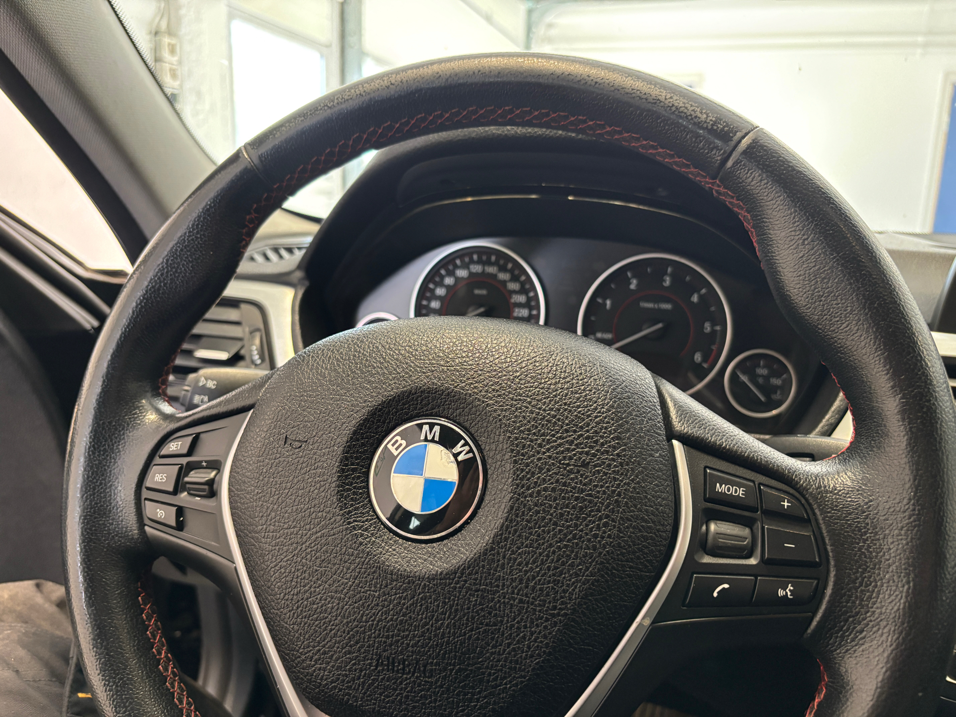 Billede af BMW 320d 2,0 EfficientDyn. 184HK 6g