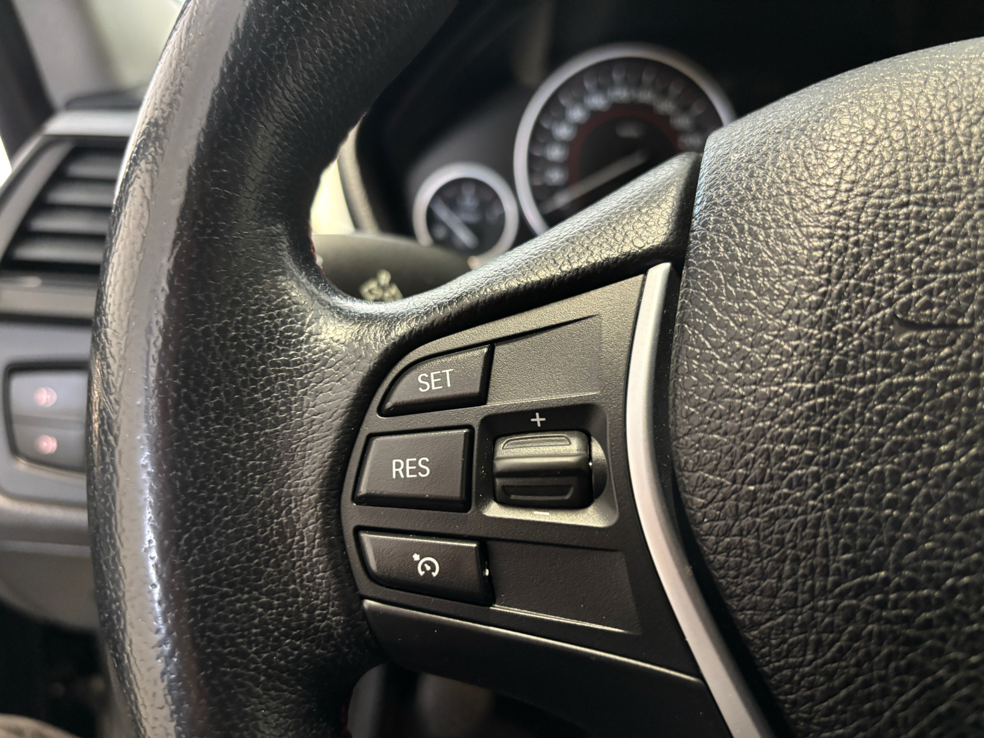 Billede af BMW 320d 2,0 EfficientDyn. 184HK 6g
