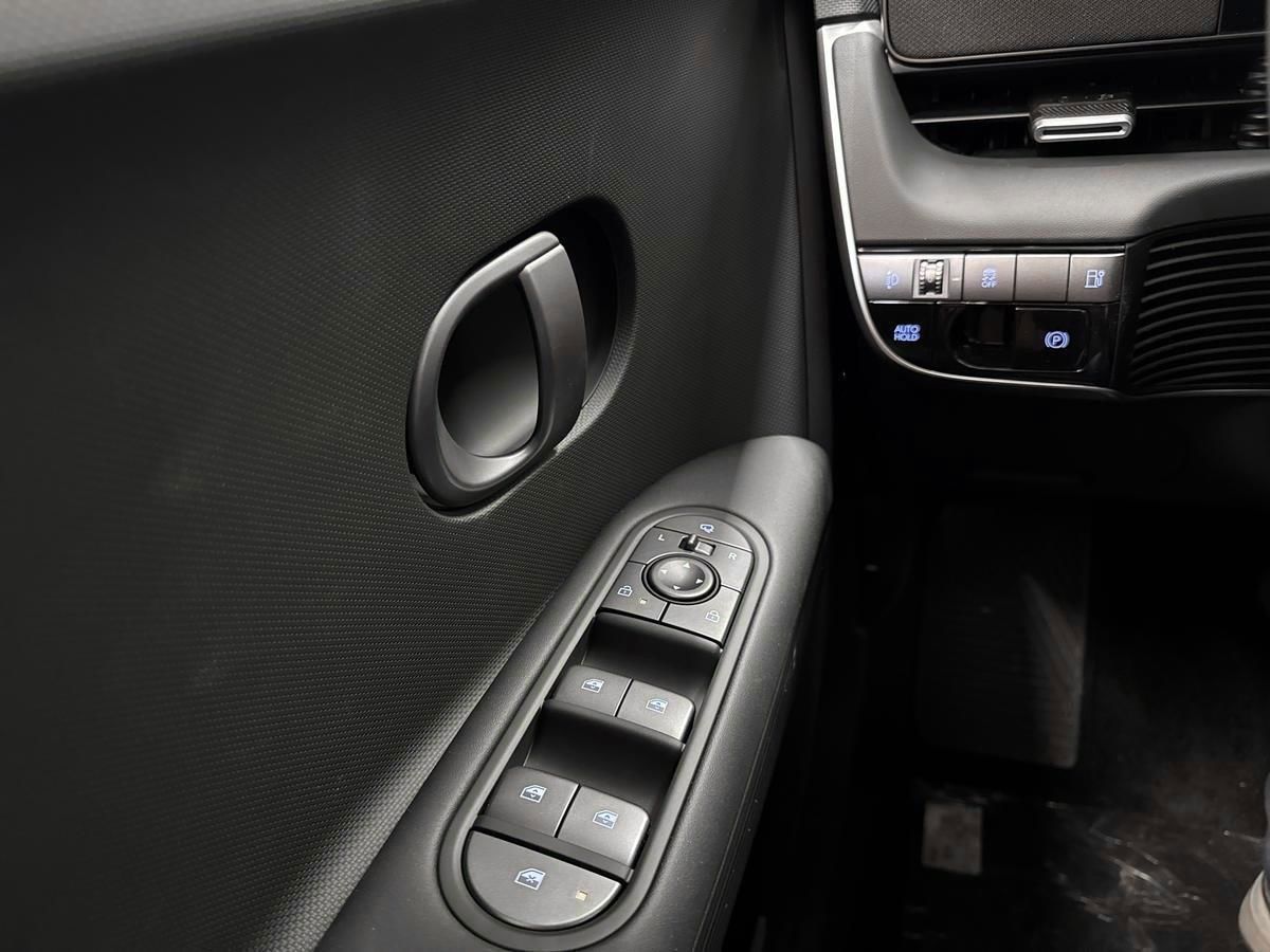 Billede af Hyundai Ioniq 5 Electric 63 kWh Essential 170HK 5d Aut.