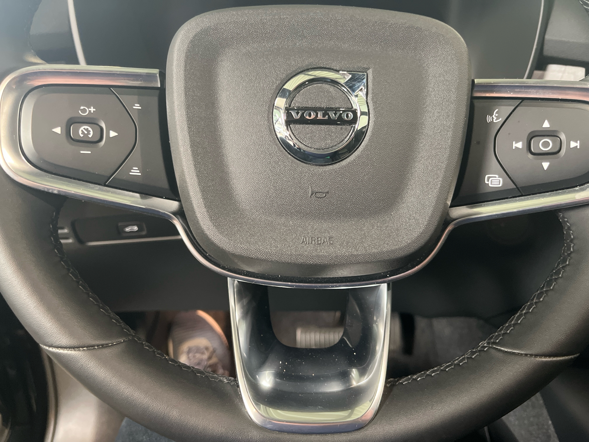 Billede af Volvo XC40 Recharge Extended Range Ultimate 252HK 5d Aut.