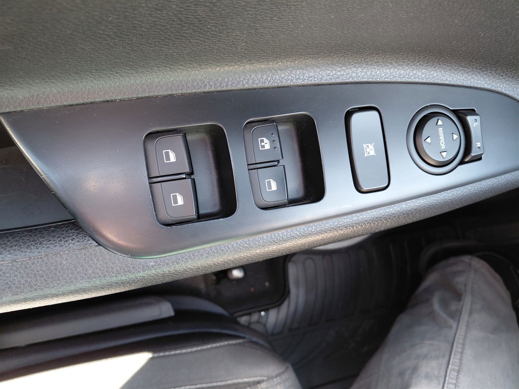 Billede af Kia Stonic 1,2 Advance Intro Edition 84HK 5d