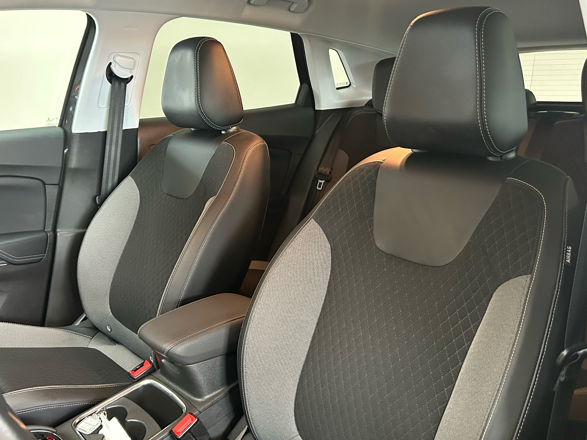 Billede af Opel Grandland X 1,6 PHEV  Plugin-hybrid Cosmo Prestige Pack 225HK 5d 8g Aut.