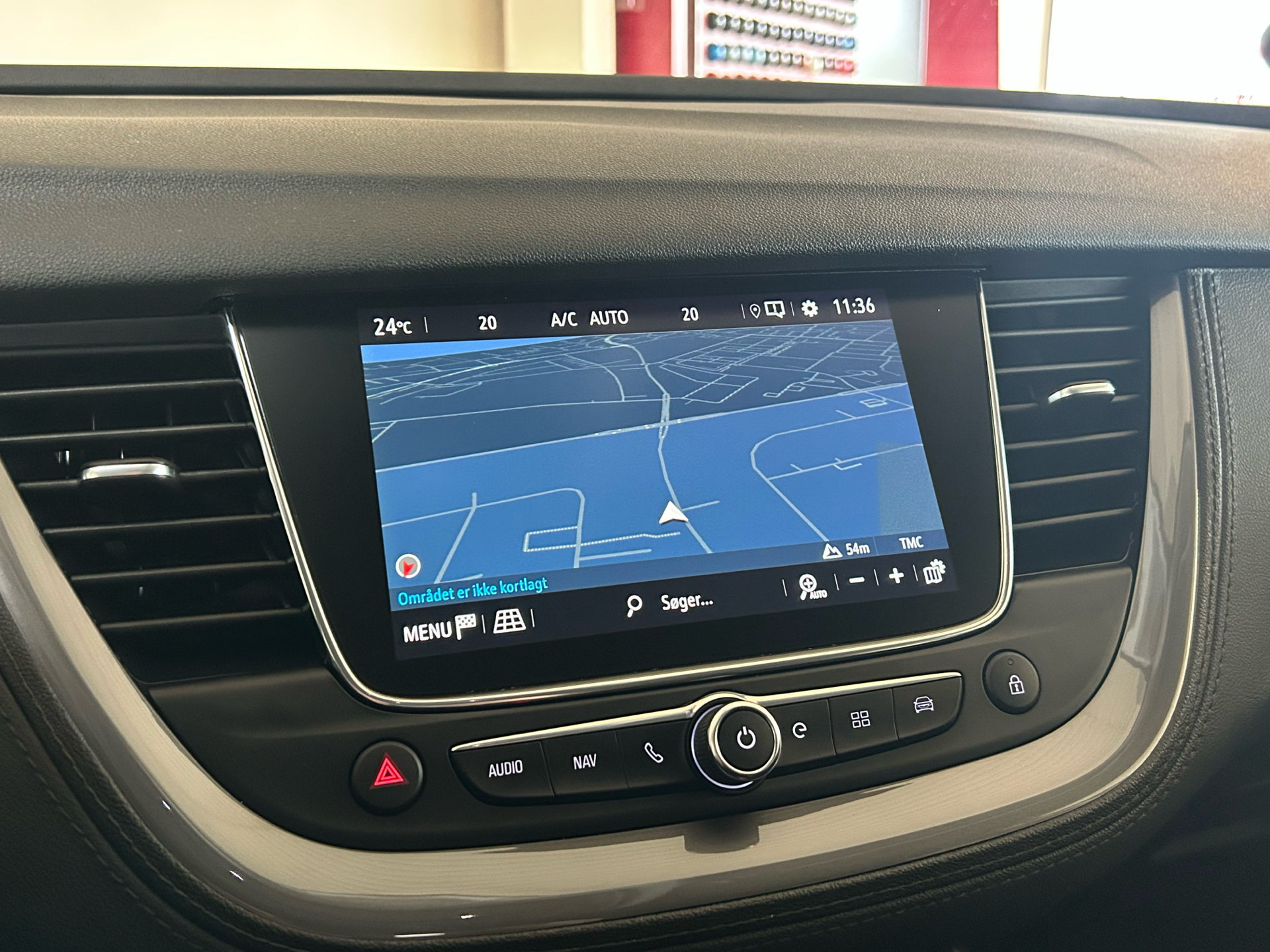 Billede af Opel Grandland X 1,6 PHEV  Plugin-hybrid Cosmo Prestige Pack 225HK 5d 8g Aut.