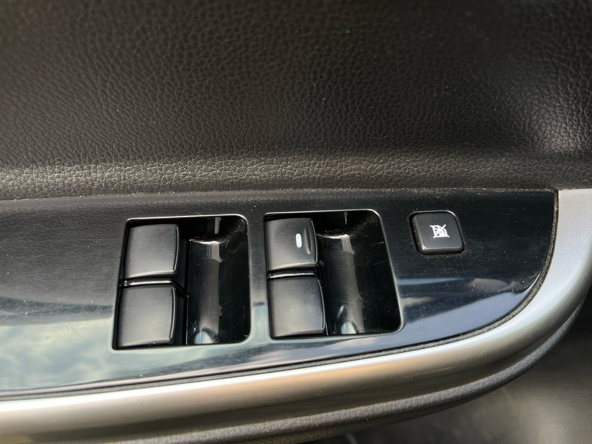 Billede af Mitsubishi L200 Dob. Cab 2,2 DI-D Instyle 4WD 150HK DobKab 6g Aut.