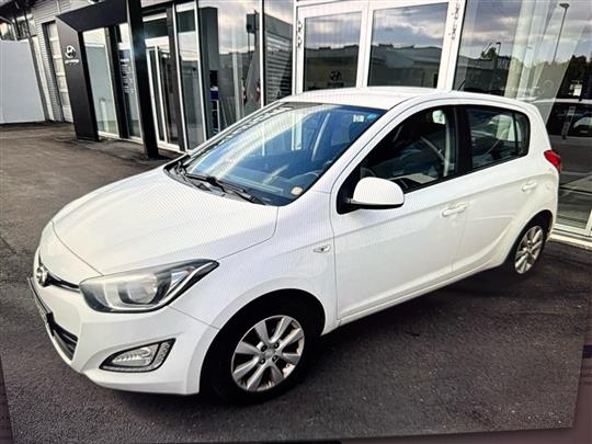 Hyundai i20 1,2 Classic XTR 85HK 5d