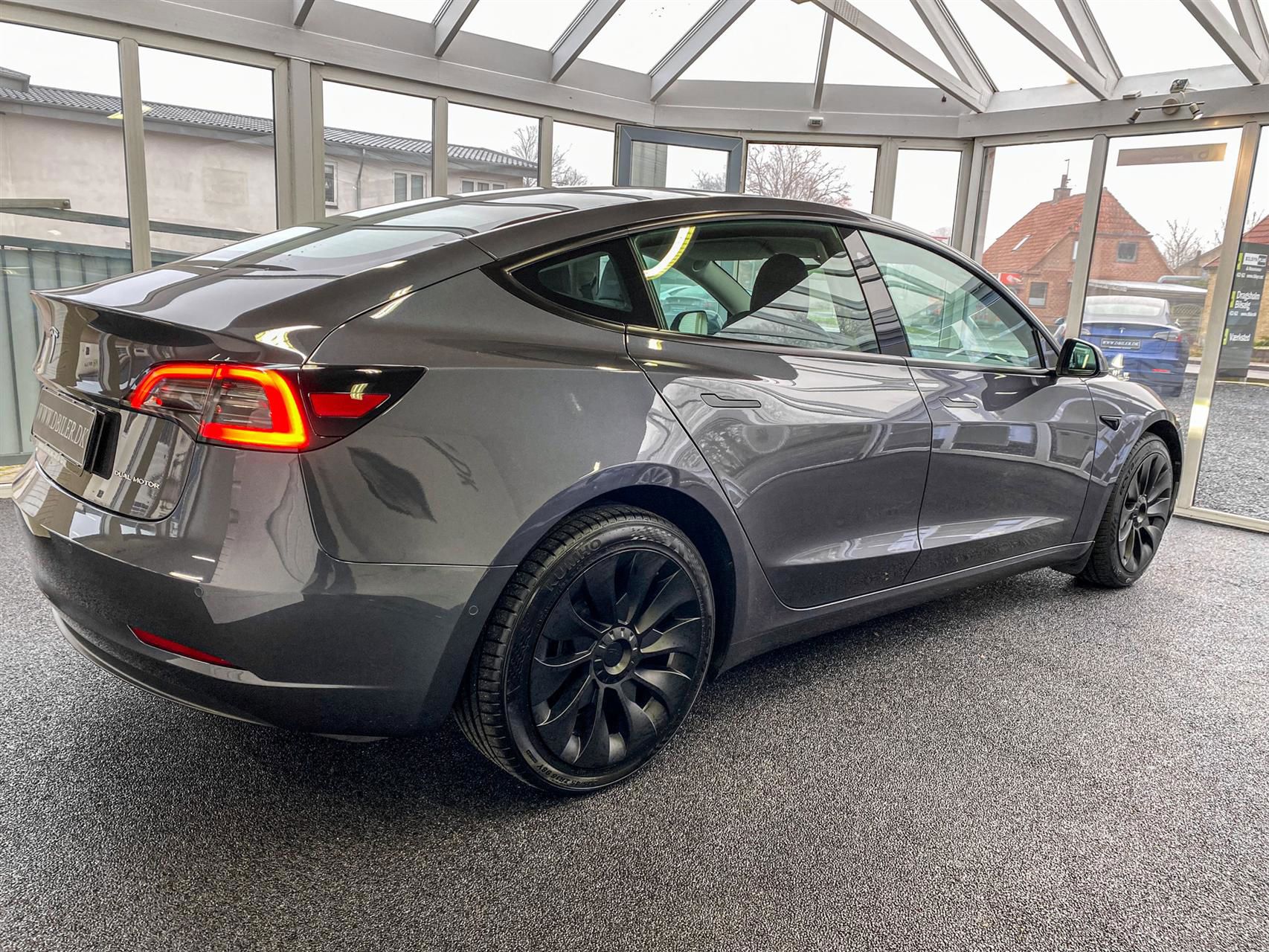 Billede af Tesla Model 3 EL Standard Range 283HK Aut.
