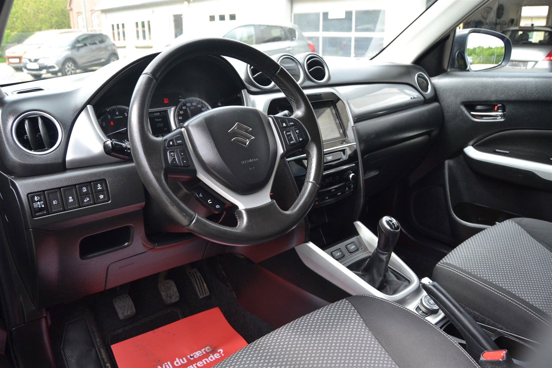 Billede af Suzuki Vitara 1,6 Active AllGrip 120HK 5d
