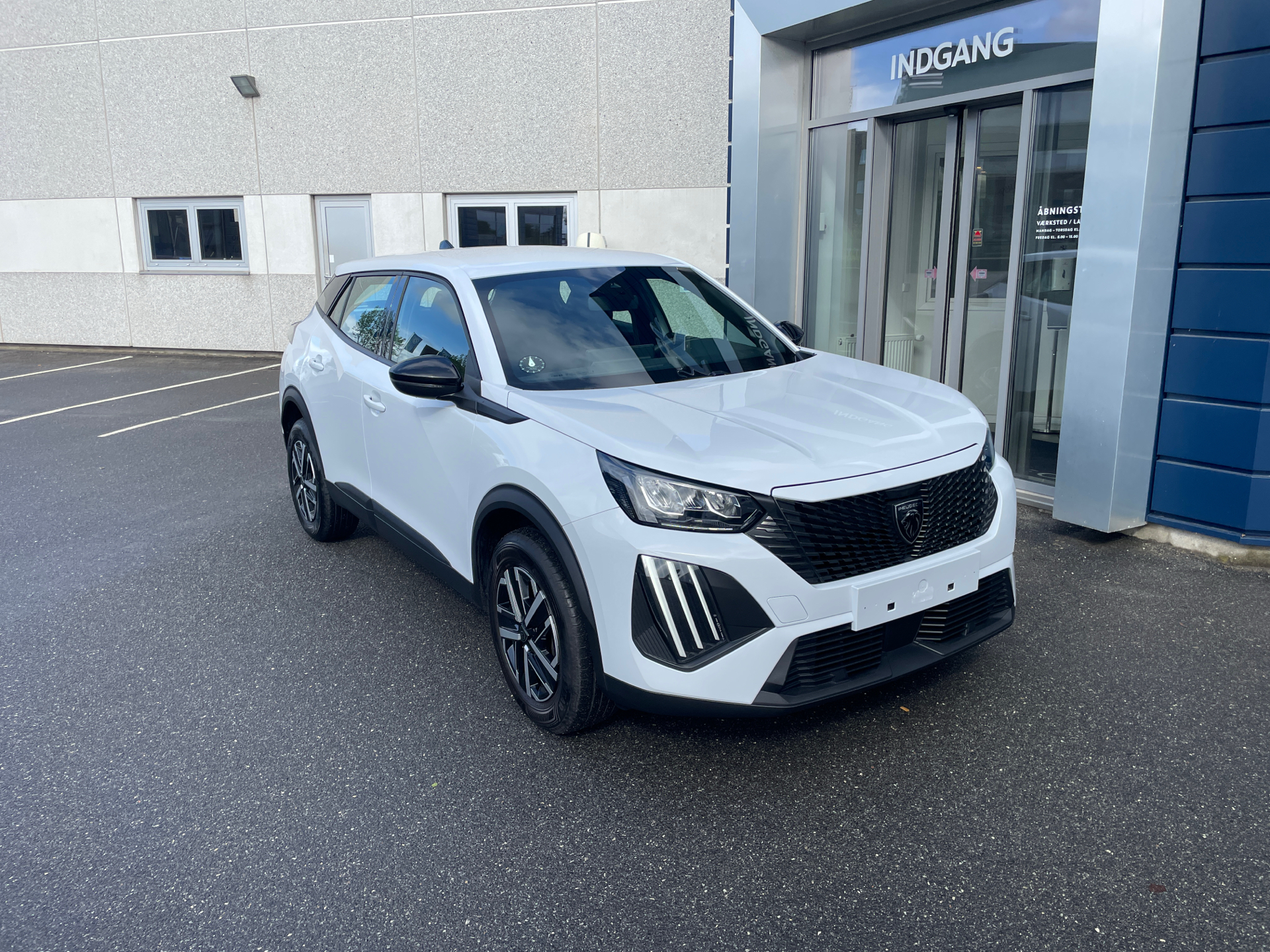 Billede af Peugeot 2008 1,2 PureTech Active+ 100HK 5d 6g