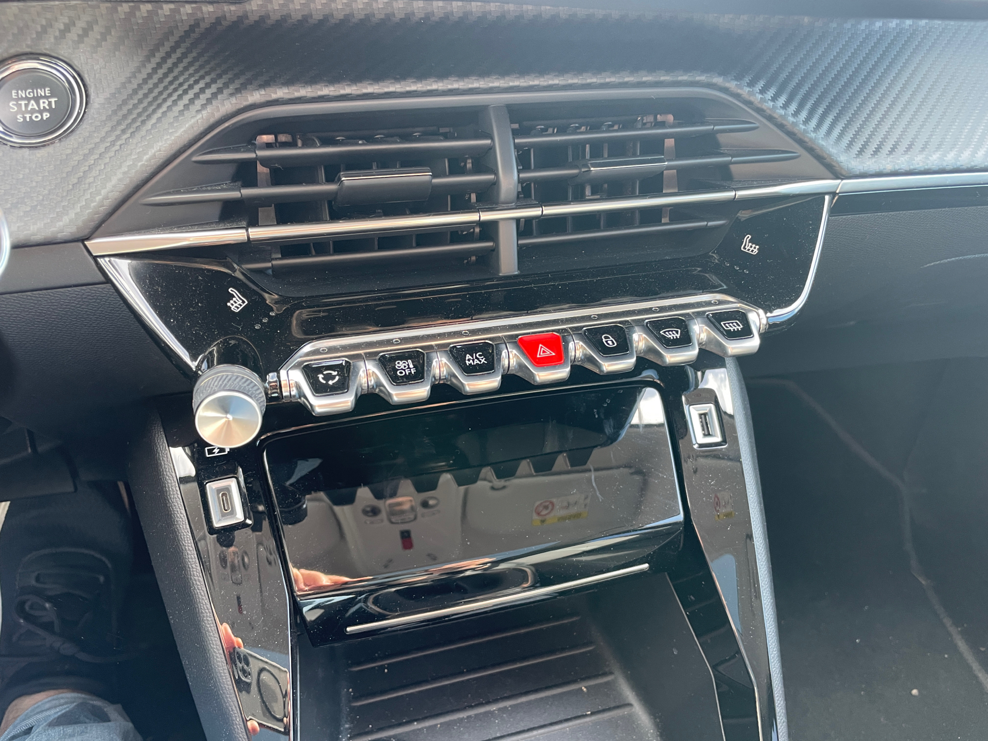 Billede af Peugeot 208 1,2 PureTech Allure Sky 100HK 5d 6g