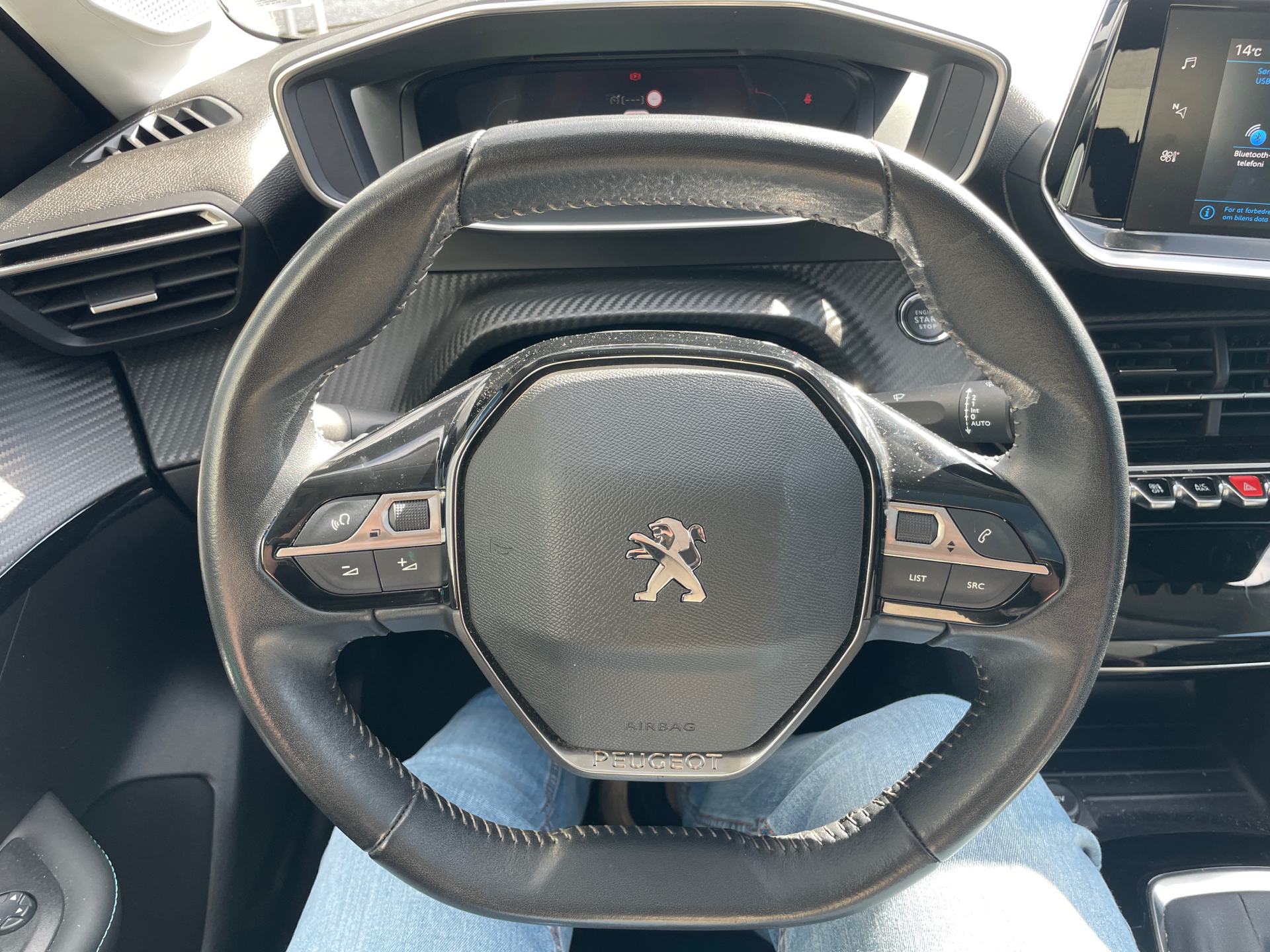 Billede af Peugeot 208 1,2 PureTech Allure Sky 100HK 5d 6g