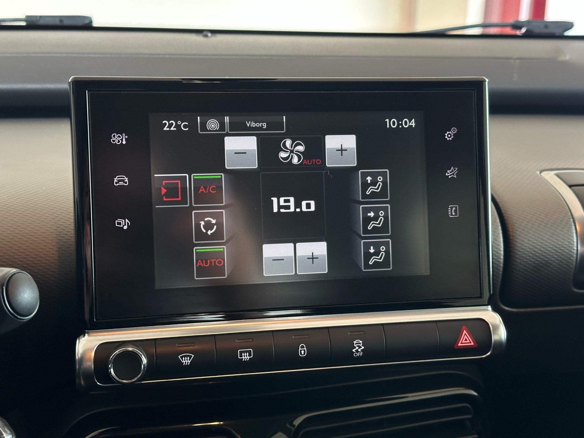 Billede af Citroën C4 Cactus 1,6 Blue HDi Feel Complet start/stop 100HK Van