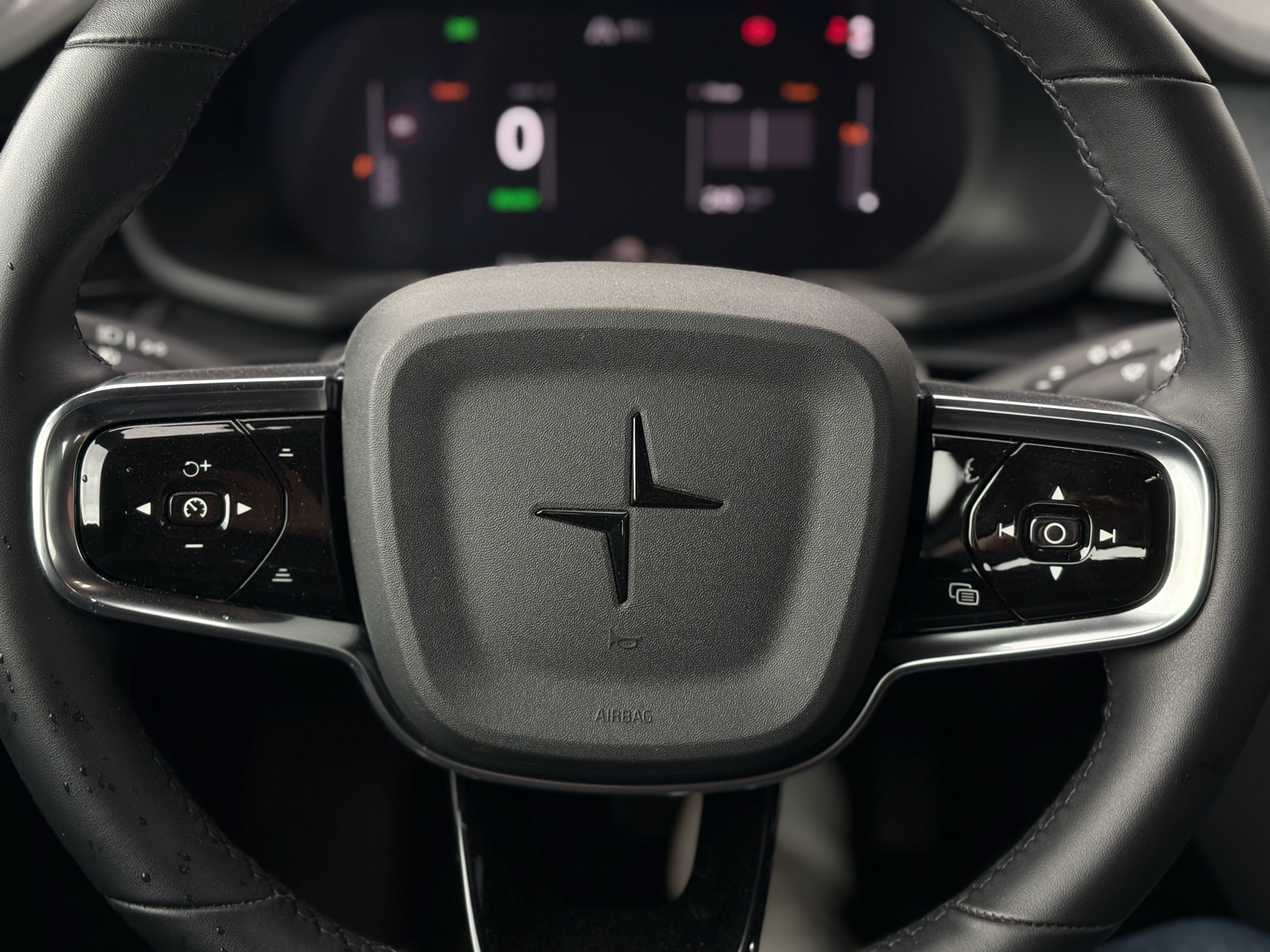 Billede af Polestar 2 EL Long range Single motor 231HK 5d Aut.
