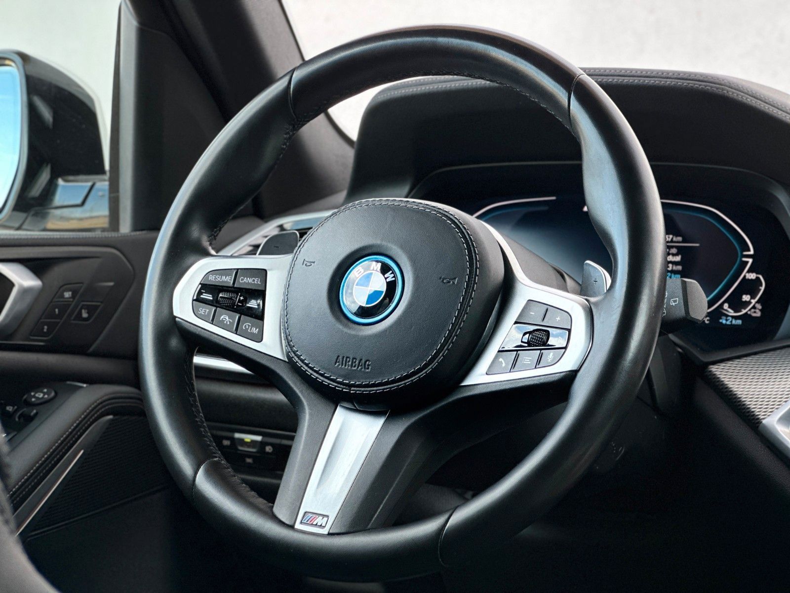 Billede af BMW X5 45e 3,0 Plugin-hybrid M-Sport XDrive Steptronic 399HK 5d 8g Aut.
