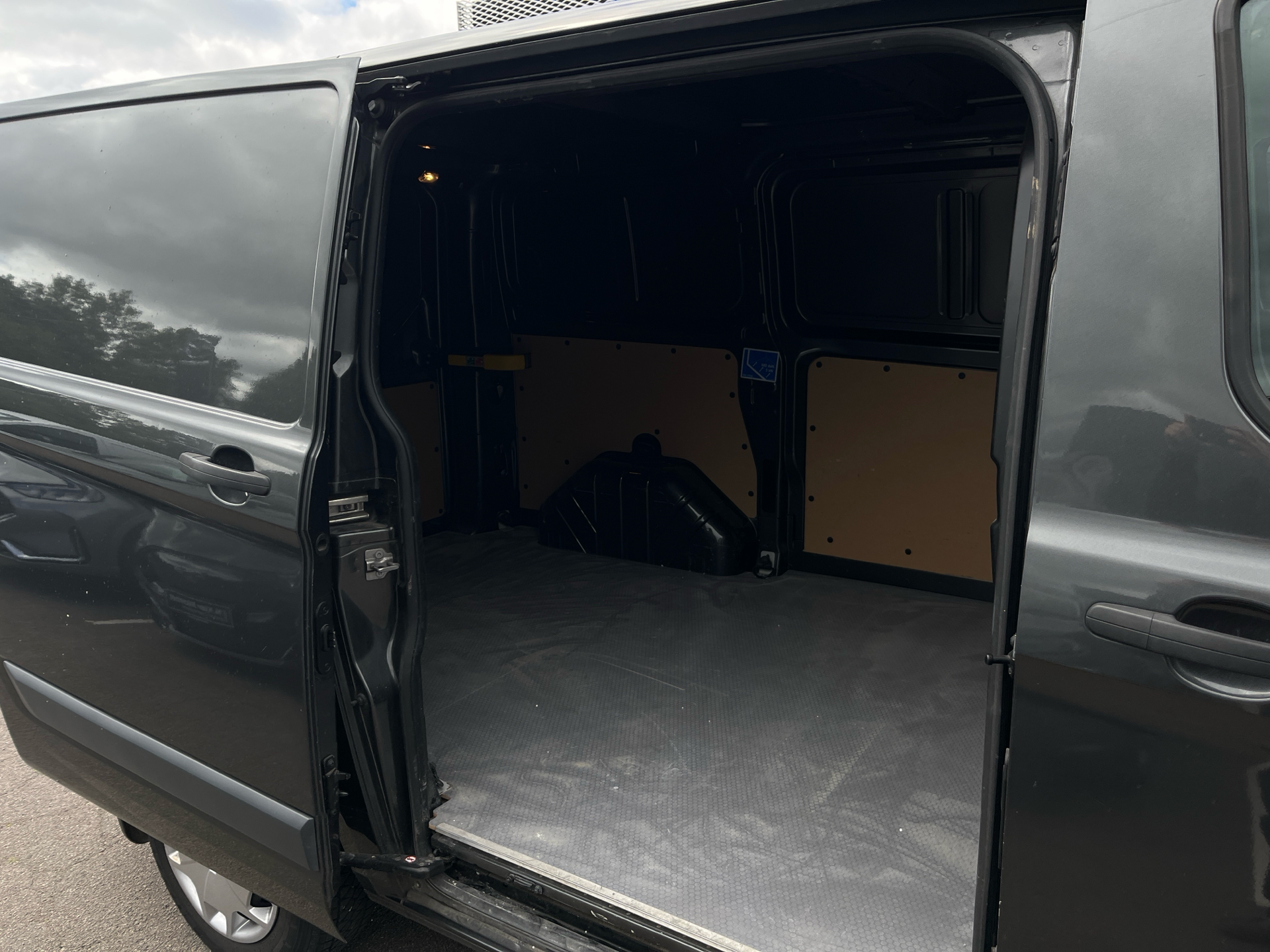 Billede af Ford Transit Custom 270 L1H1 2,0 TDCi Trend 130HK Van 6g