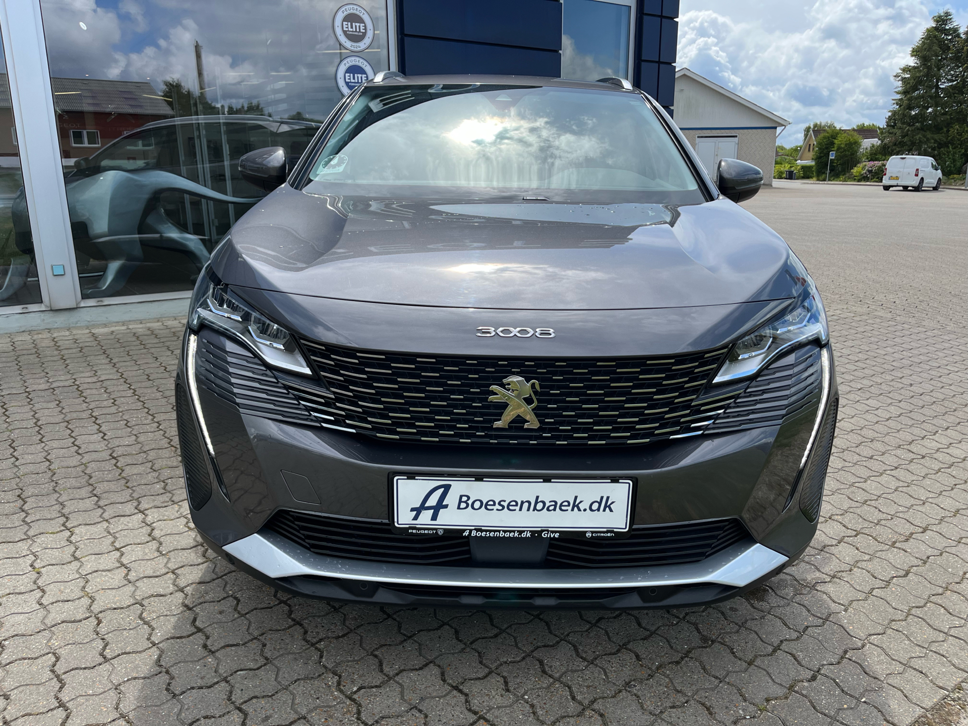 Billede af Peugeot 3008 1,6 PureTech  Plugin-hybrid Allure Pack EAT8 225HK 5d 8g Aut.
