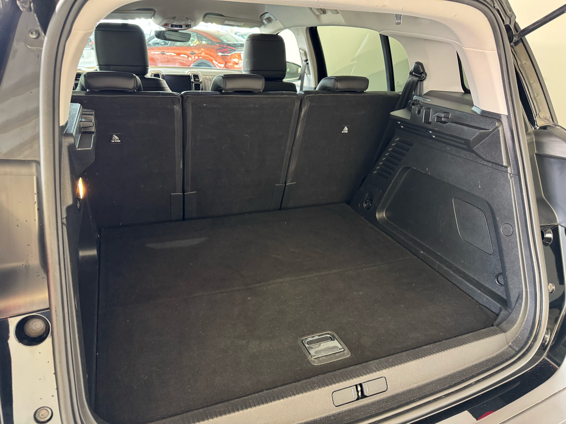 Billede af Citroën C5 Aircross 1,6 Plugin-hybrid Iconic Supreme EAT8 225HK 5d 8g Aut.