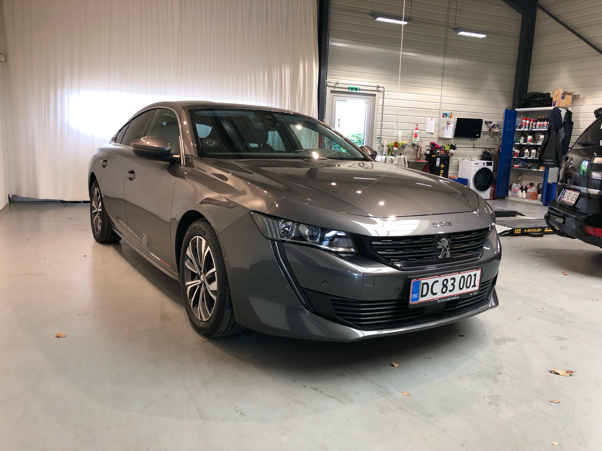 Billede af Peugeot 508 1,6 PureTech  Plugin-hybrid Allure Pack EAT8 start/stop 225HK 8g Aut.