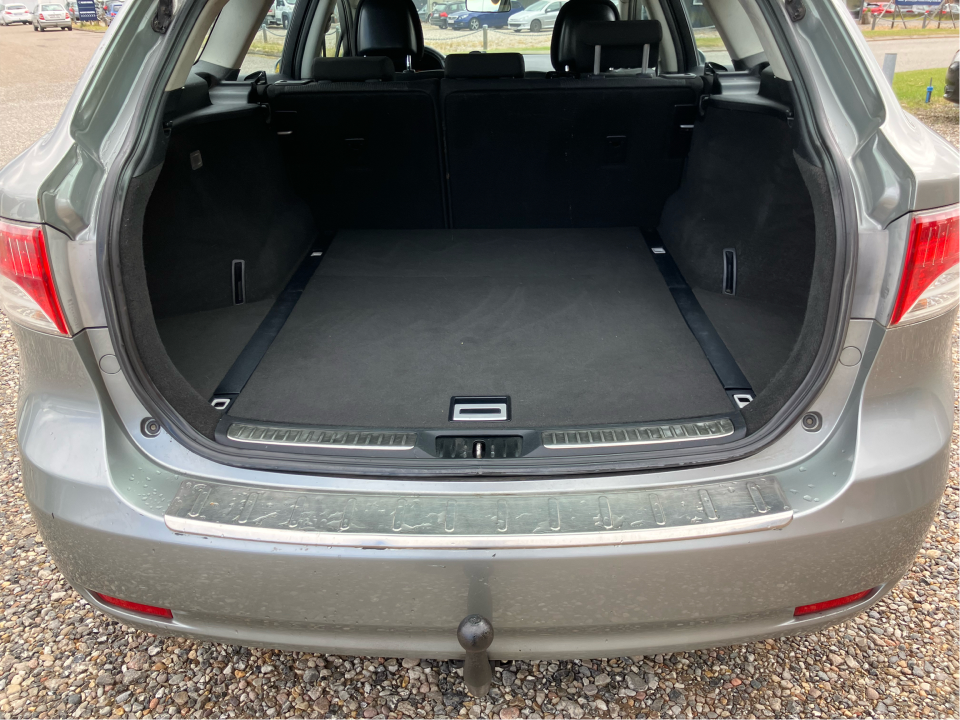 Billede af Toyota Avensis 1,6 VVT-I T1 132HK 6g