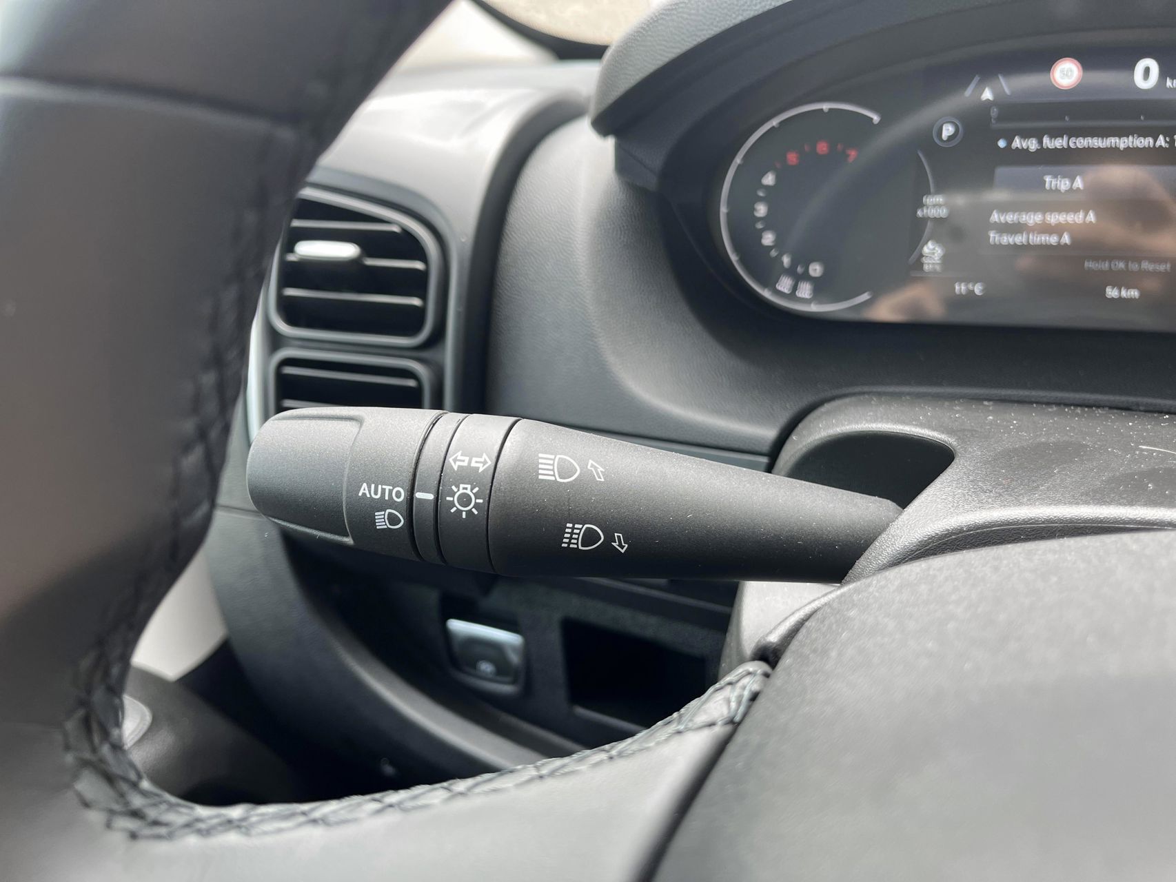 Billede af Toyota Proace Max Medium 2,2 D Comfort Master To skydedør m. højt tag 140HK Van 8g Aut.