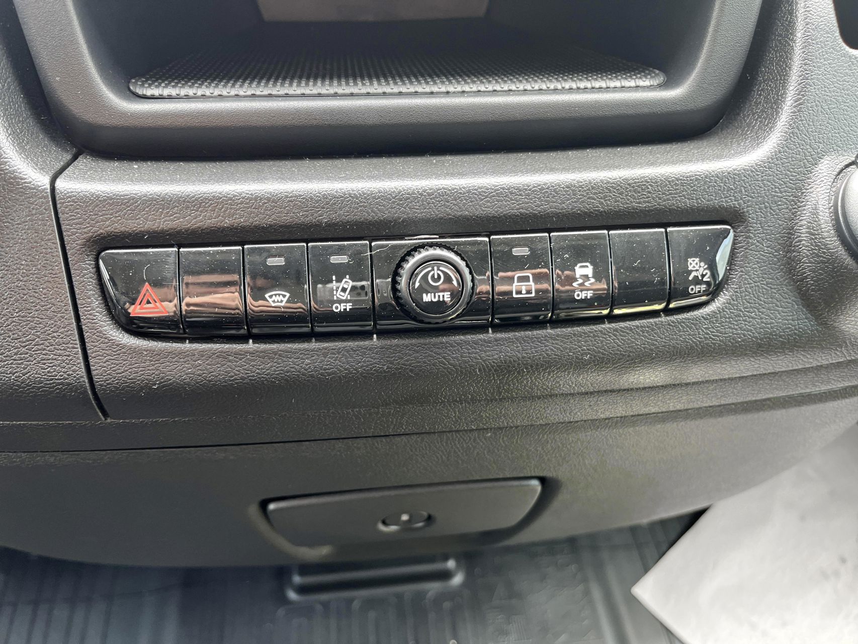 Billede af Toyota Proace Max Medium 2,2 D Comfort Master To skydedør m. højt tag 140HK Van 8g Aut.