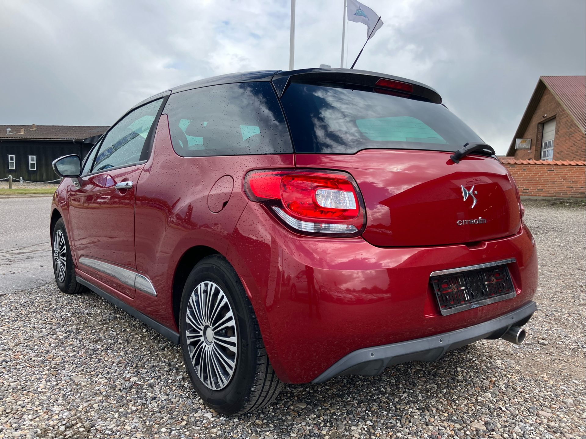 Billede af Citroën DS3 1,6 e-HDi Style 92HK 3d