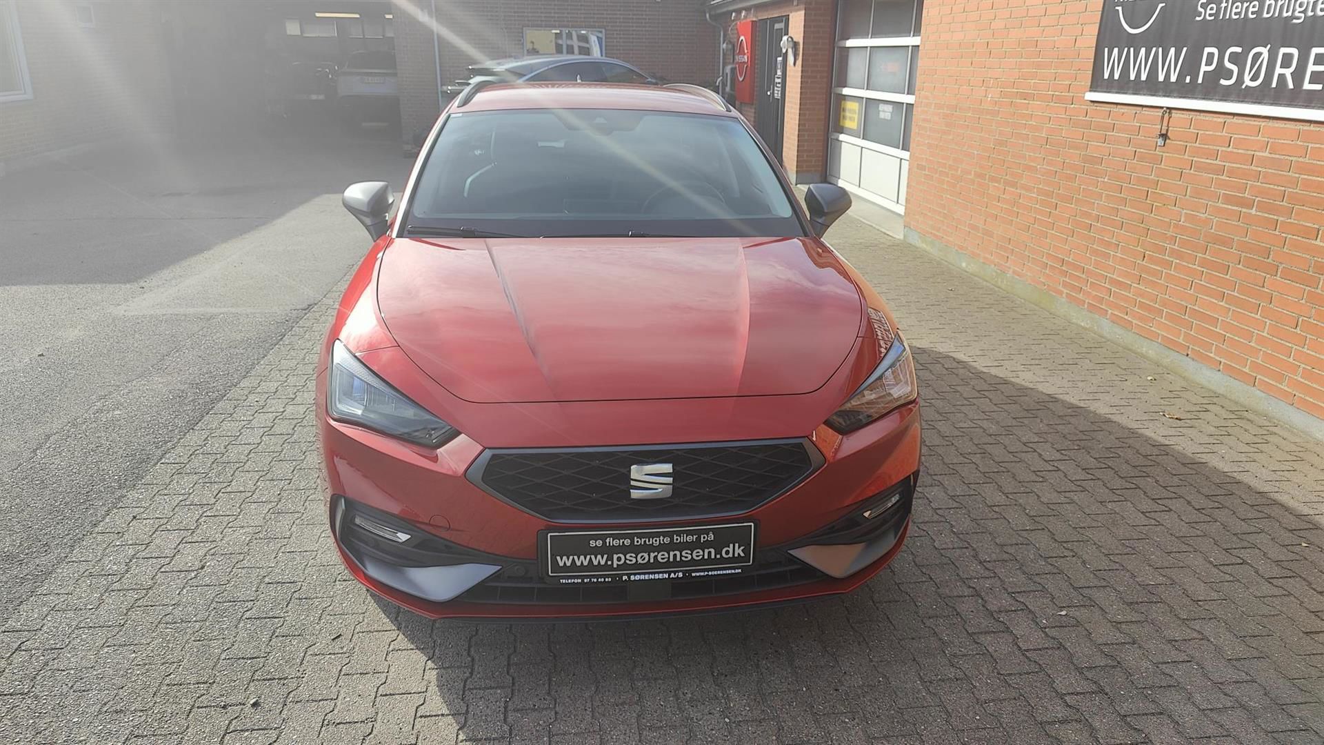Billede af Seat Leon Sportstourer 1,4 e-Hybrid FR DSG 204HK Stc 6g Aut.