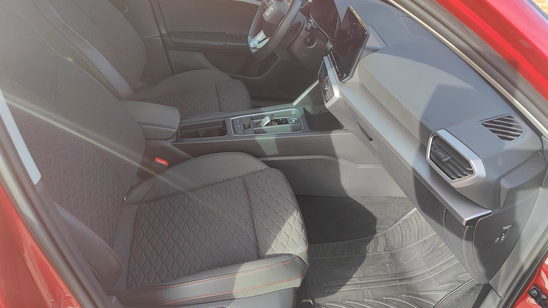Billede af Seat Leon Sportstourer 1,4 e-Hybrid FR DSG 204HK Stc 6g Aut.