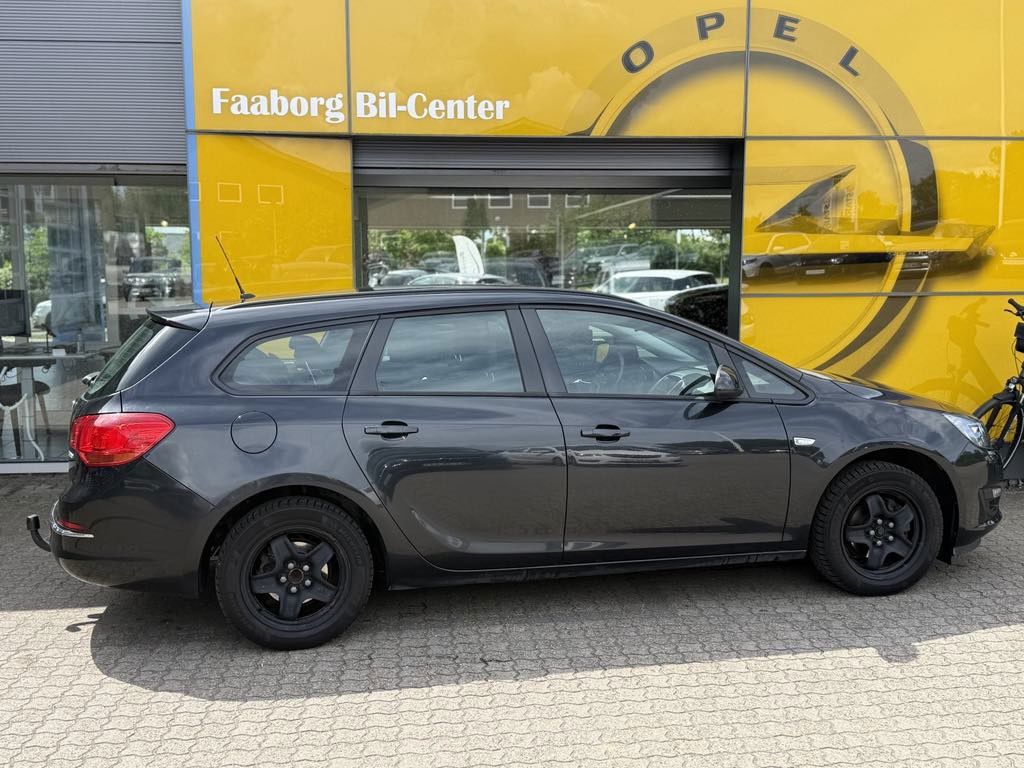 Billede af Opel Astra Sports Tourer 1,4 Turbo Enjoy Start/Stop 140HK Stc 6g